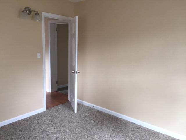 ELLIOTTS POINT - Residential Lease