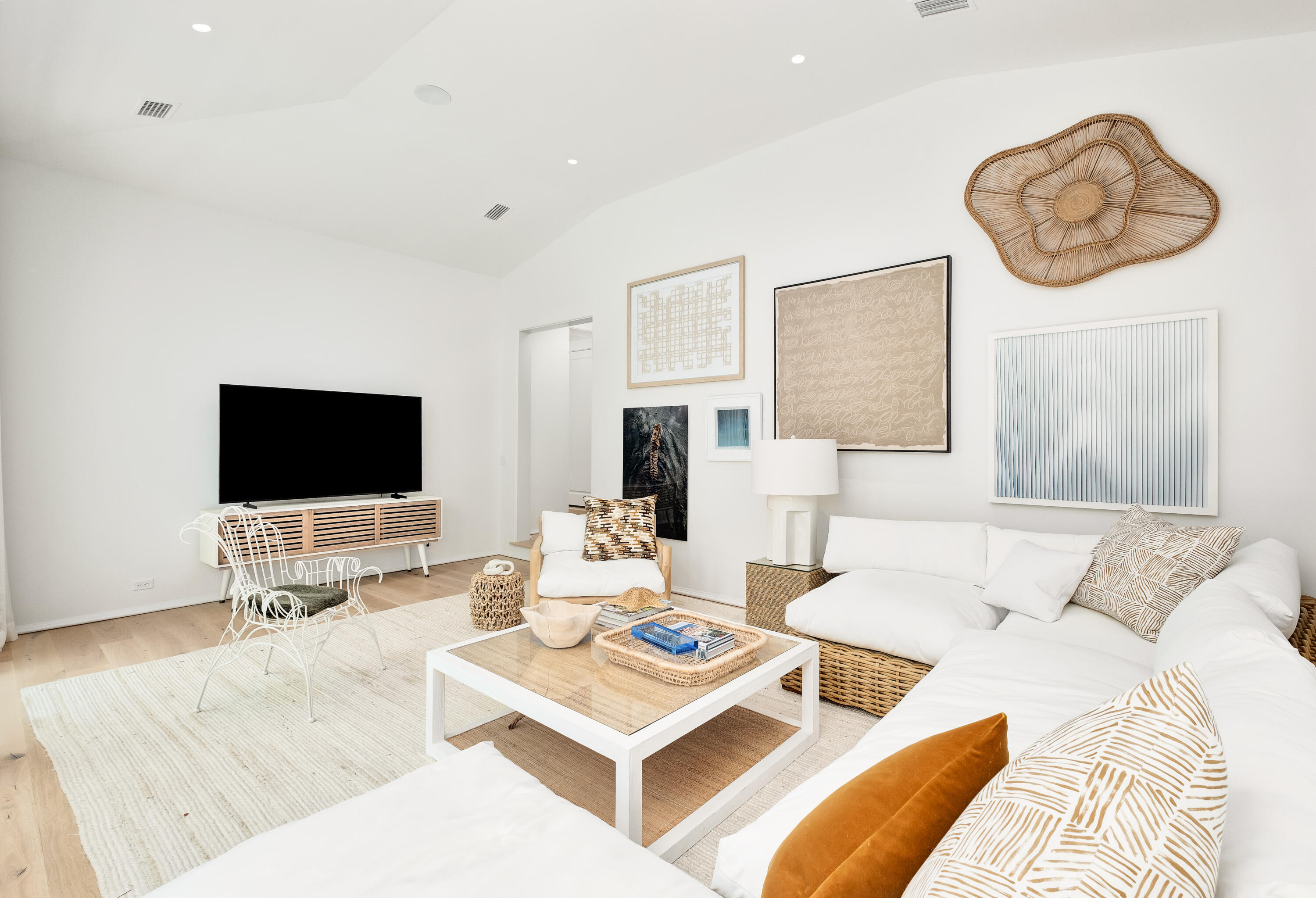 JASMINE DUNES - Residential
