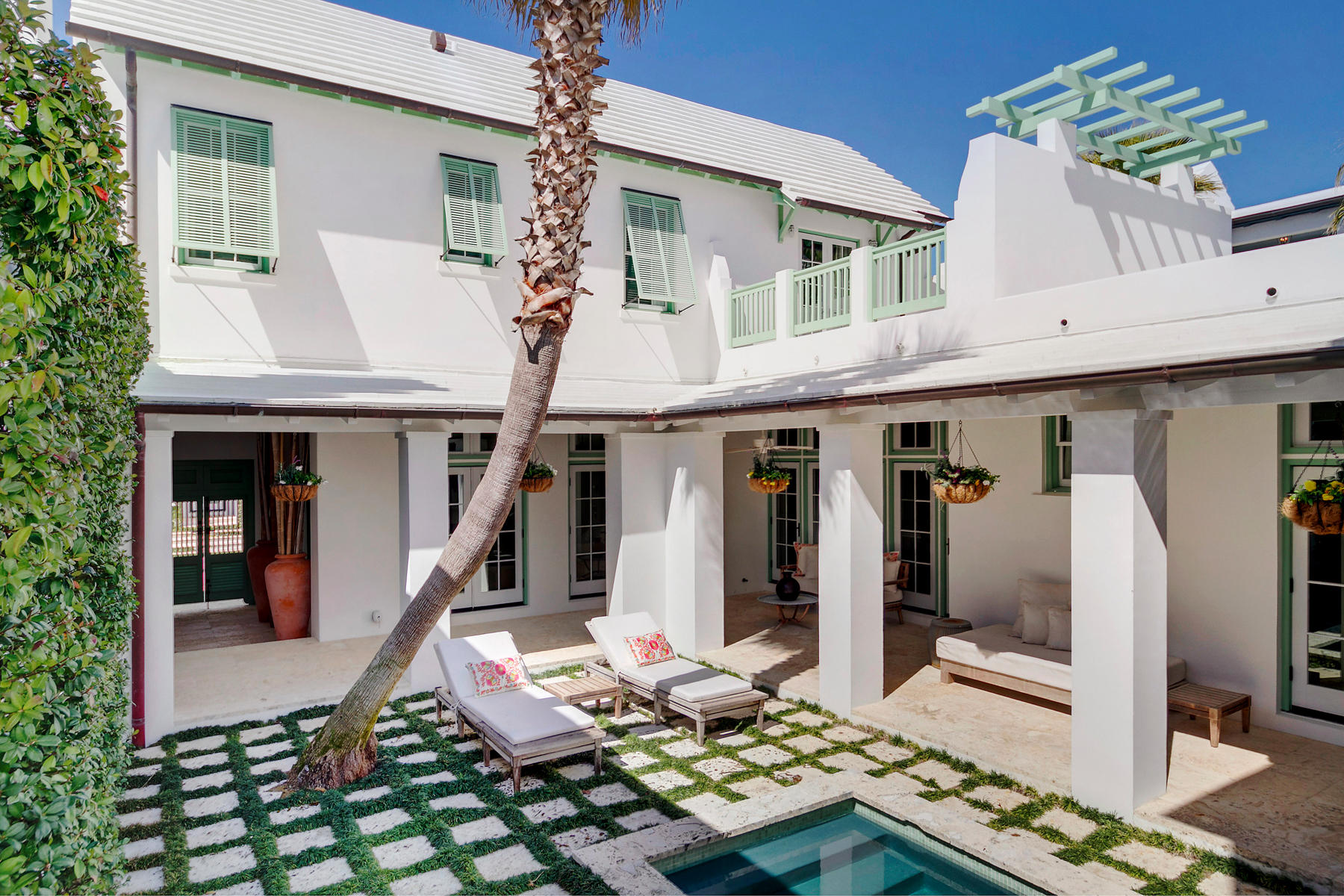 ALYS BEACH - Residential