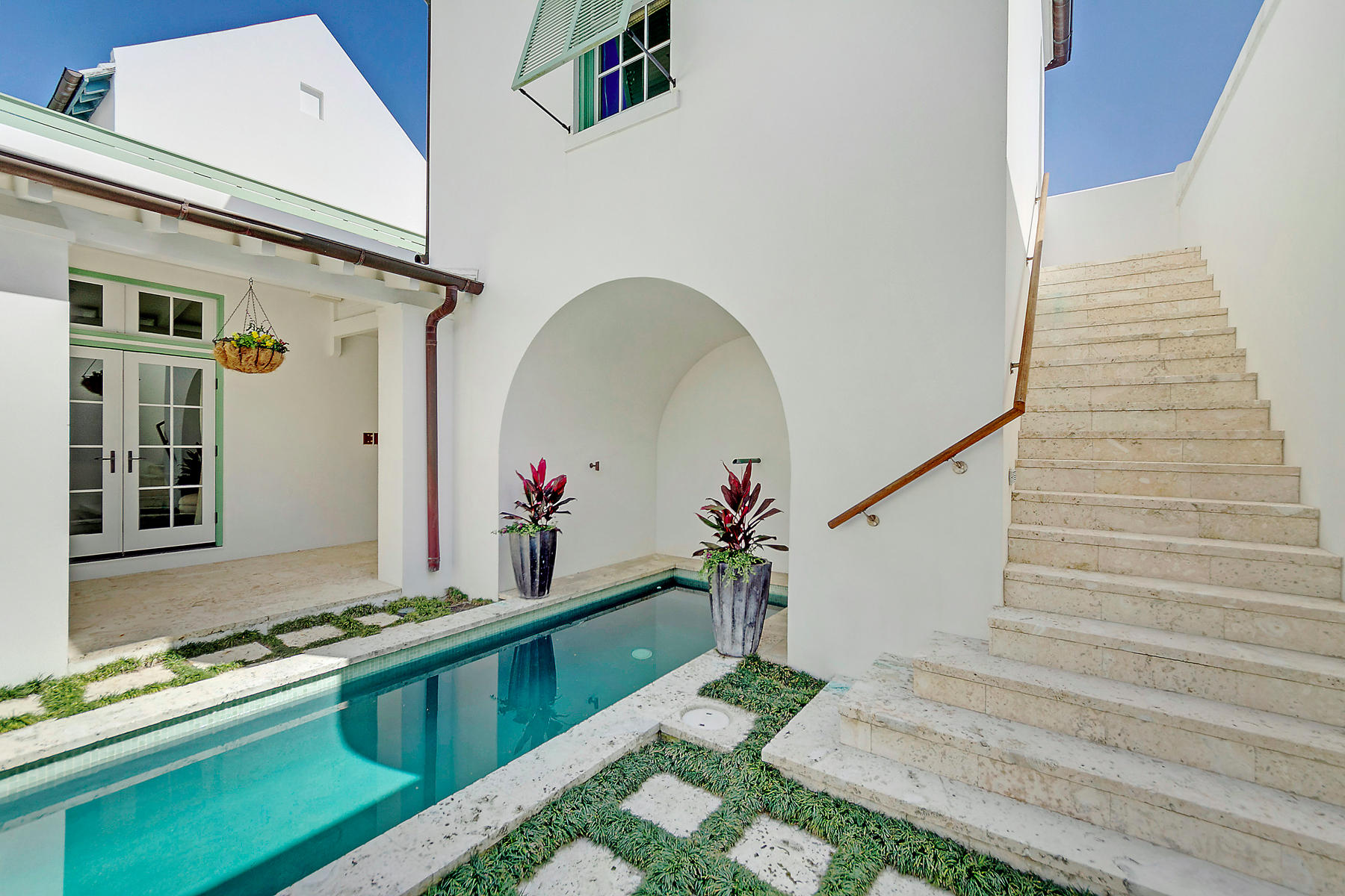 ALYS BEACH - Residential