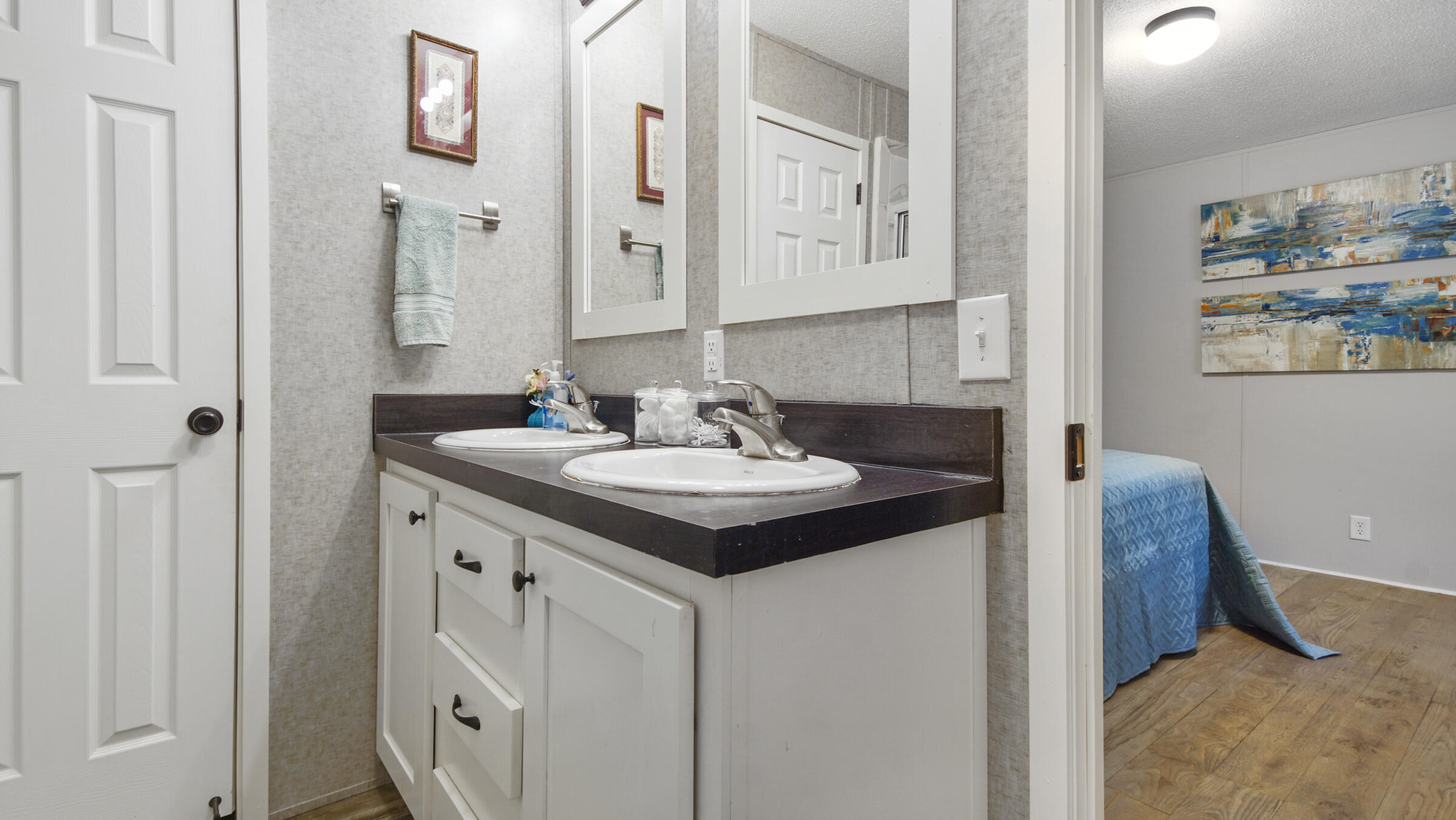 OAKWOOD HILLS - Residential