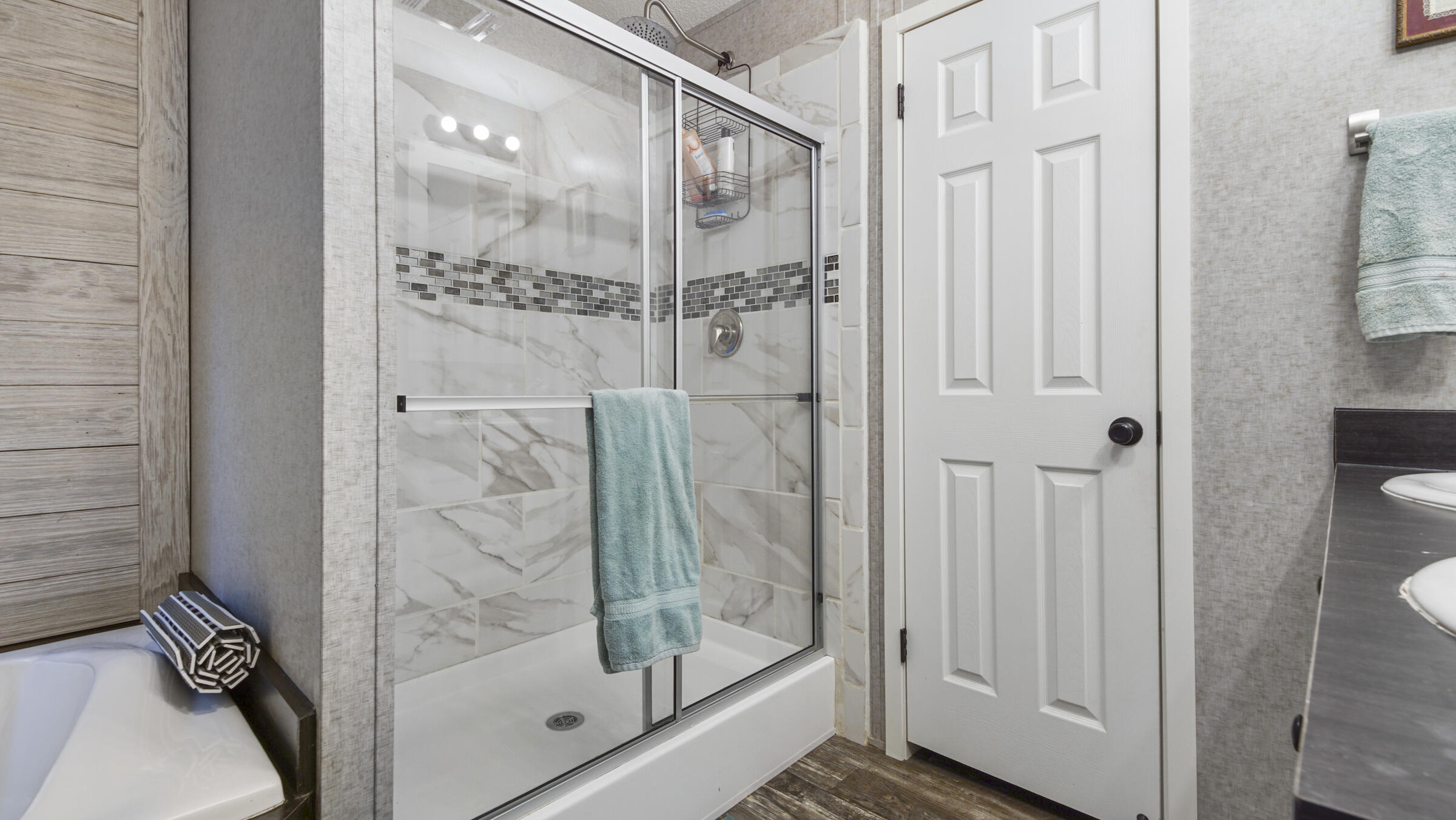 OAKWOOD HILLS - Residential