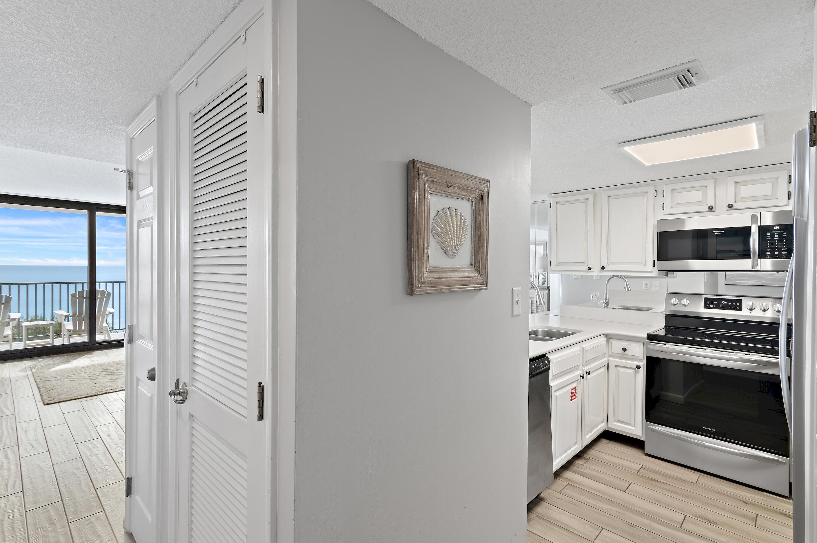 ONE SEAGROVE PLACE CONDO - Residential