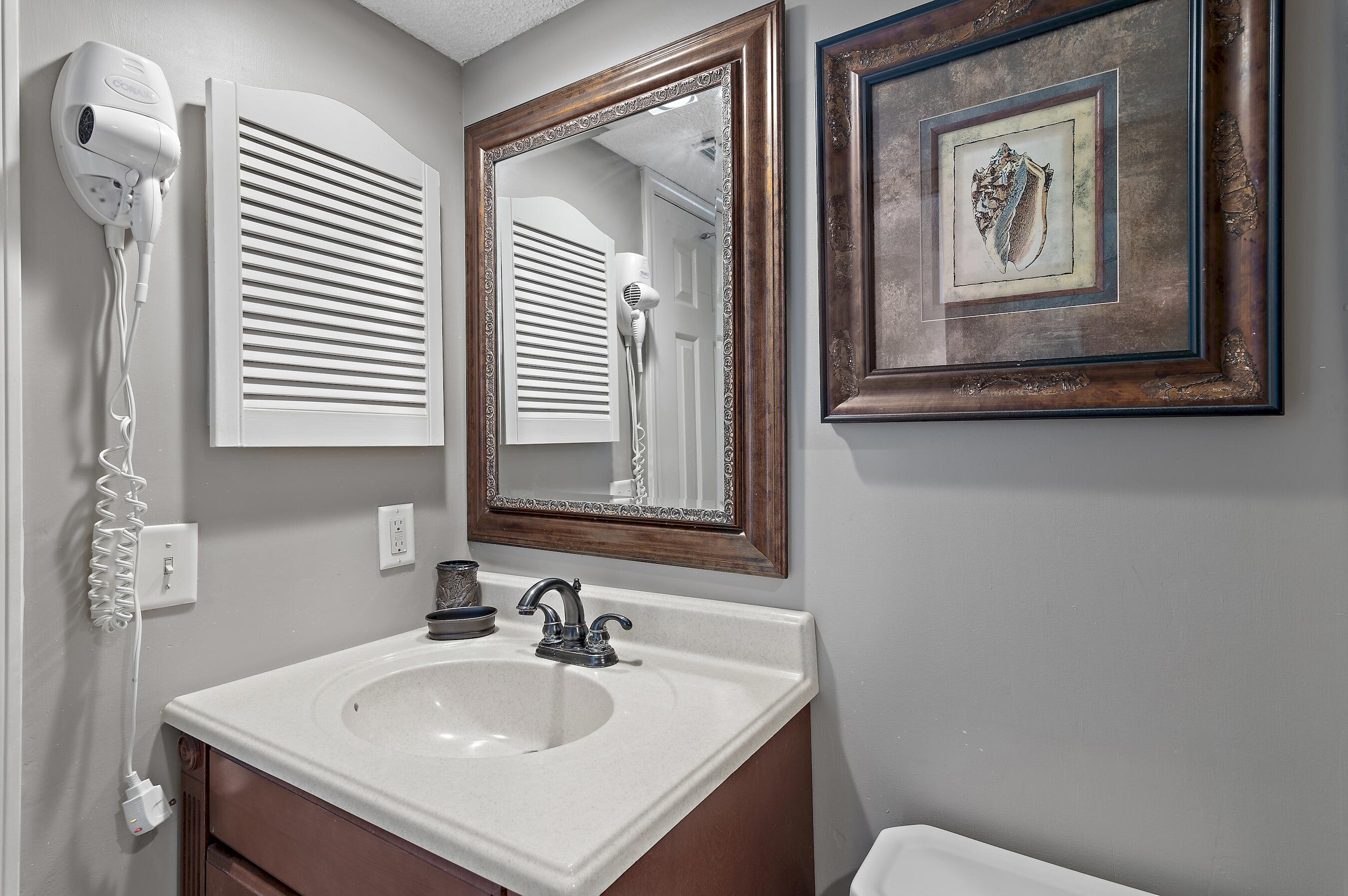 ONE SEAGROVE PLACE CONDO - Residential