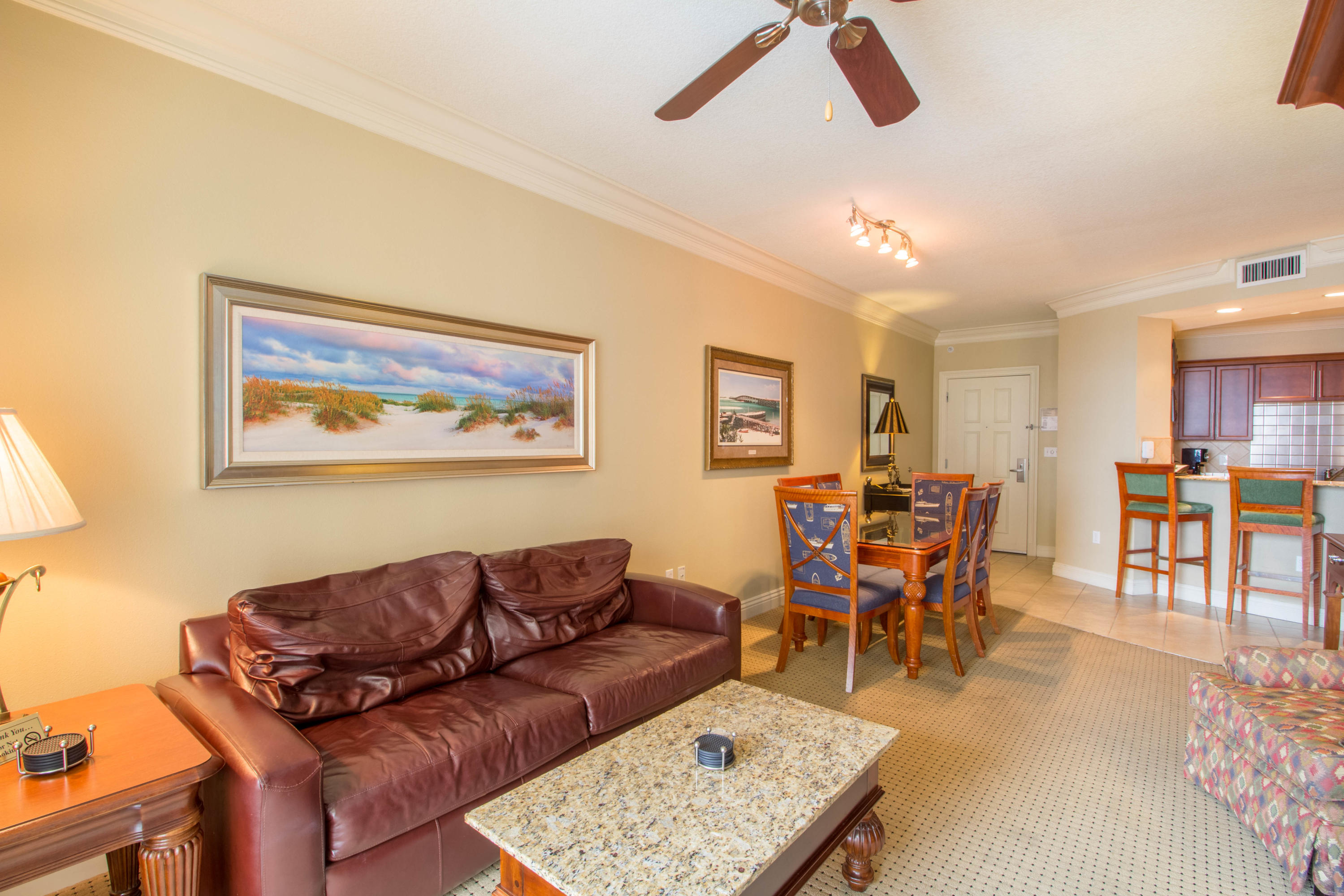 EMERALD GRANDE - Residential