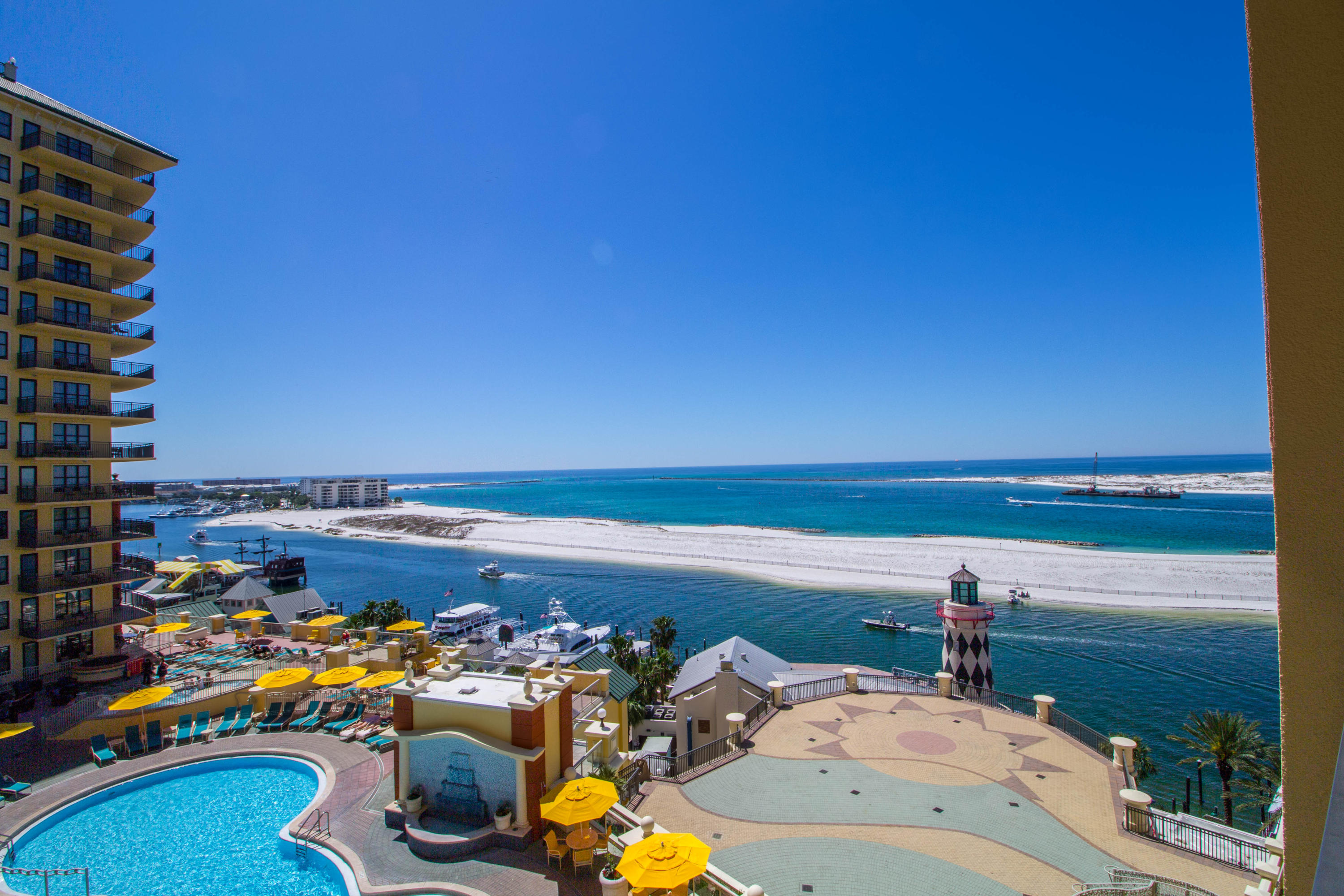 EMERALD GRANDE - Residential