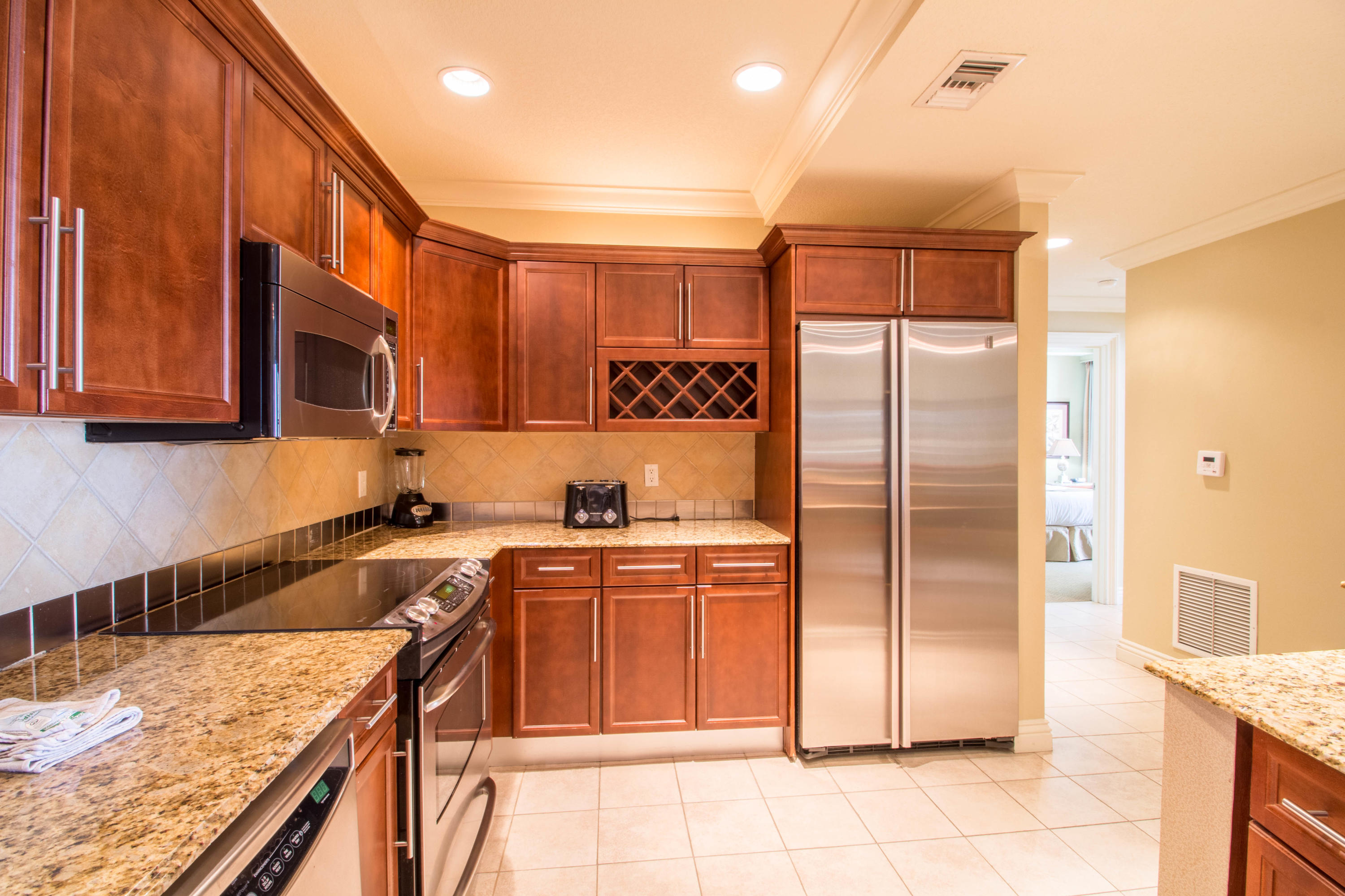 EMERALD GRANDE - Residential