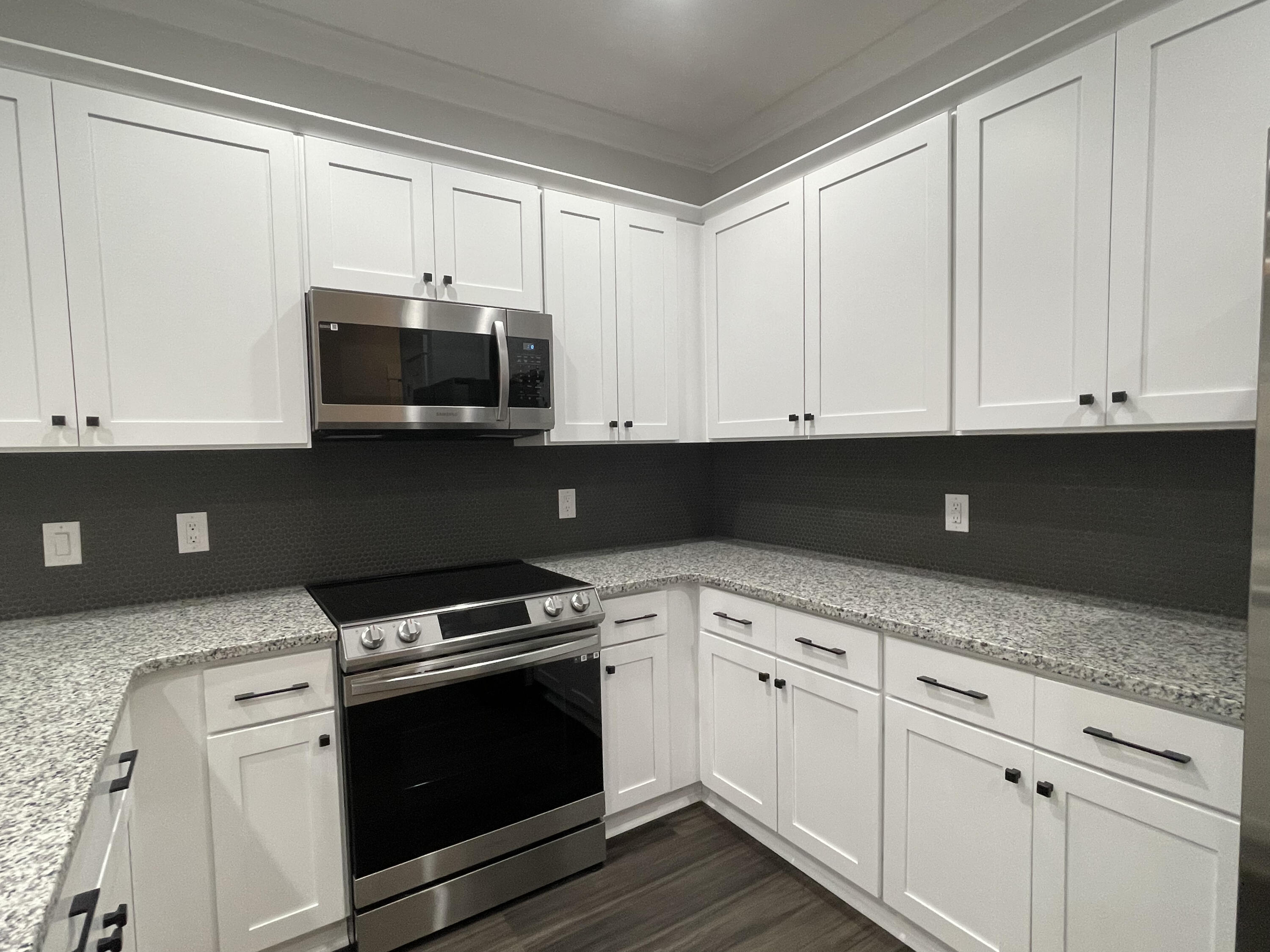 Ainsley Parc - Residential