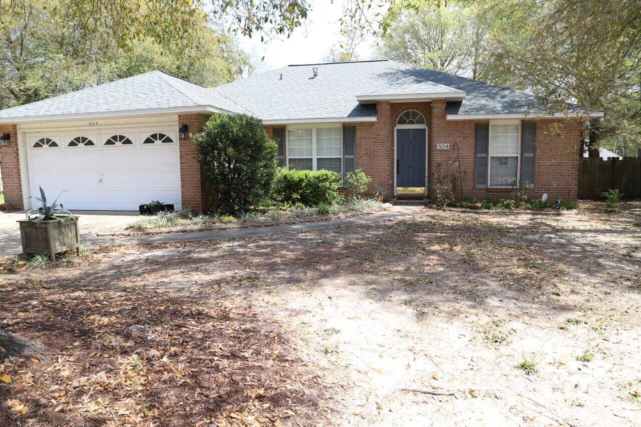 RIVERCHASE S/D PHASE II LOT 9 BLOCK H - Residential