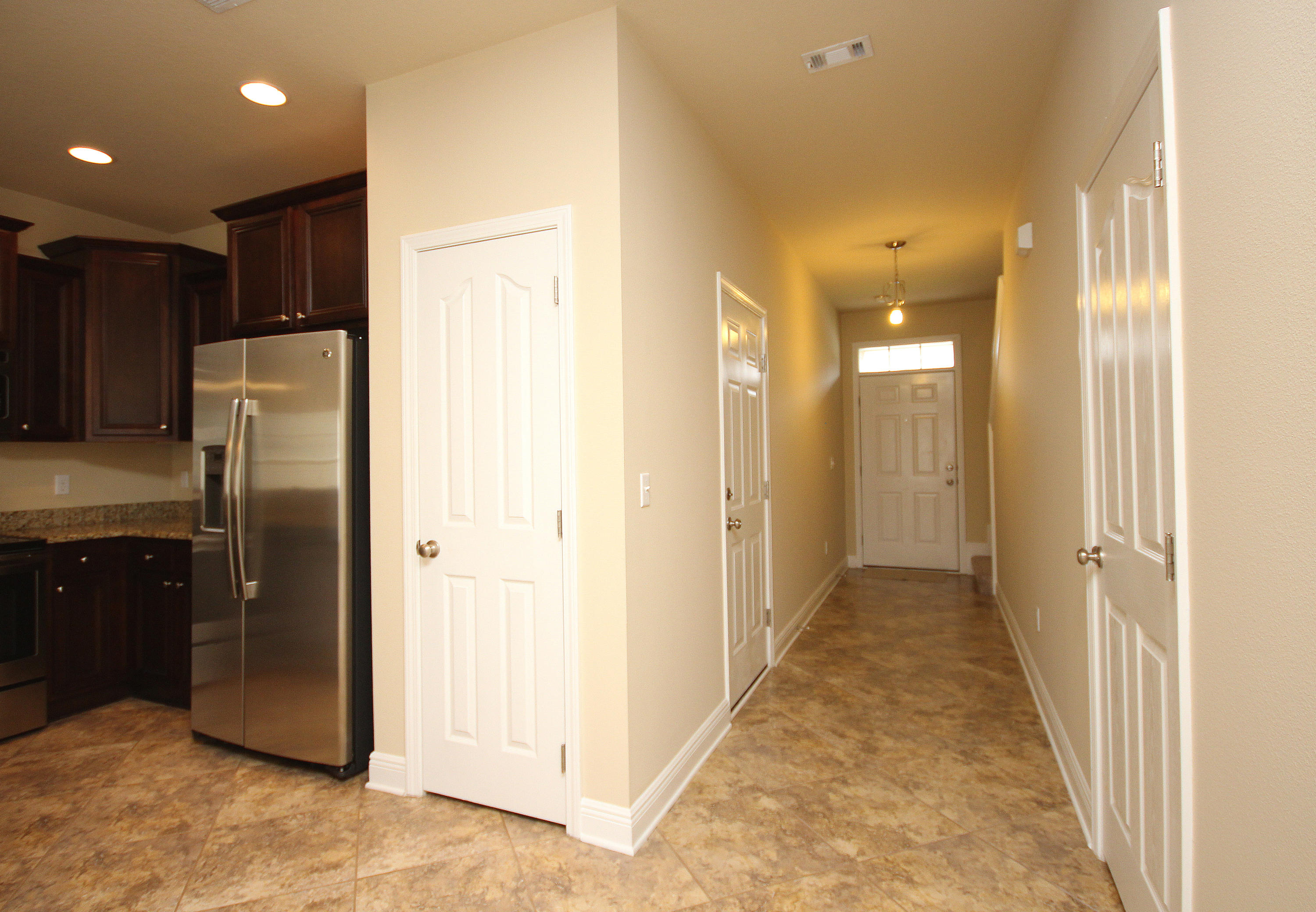 RESERVE POINTE - Residential