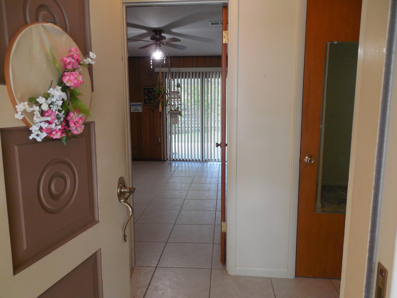 Country Club Est 1st Addn - Residential