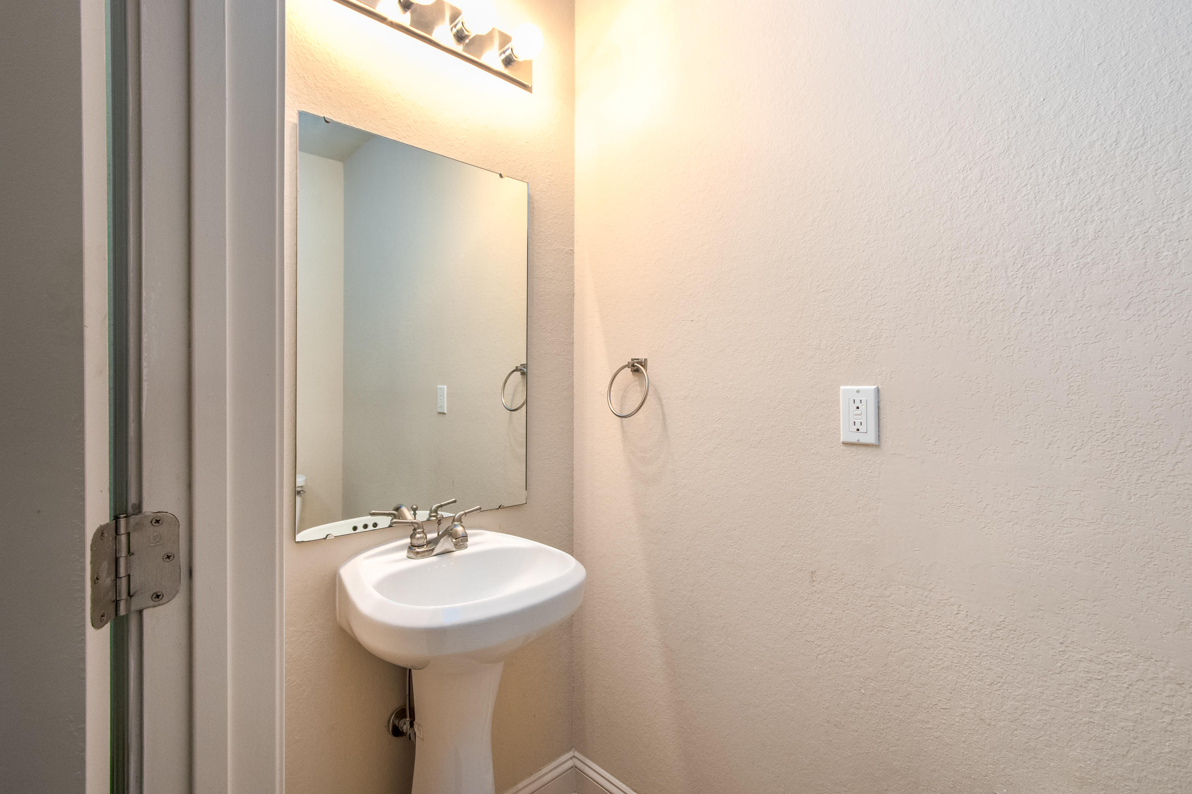 VERANDAS OF FREEPORT, THE - Residential