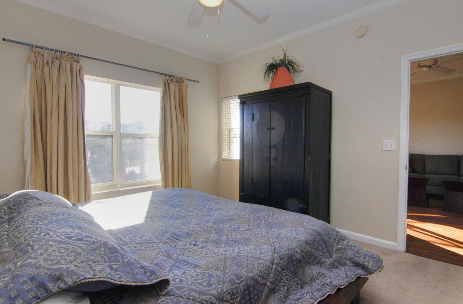 EMERALD WATERS - Residential