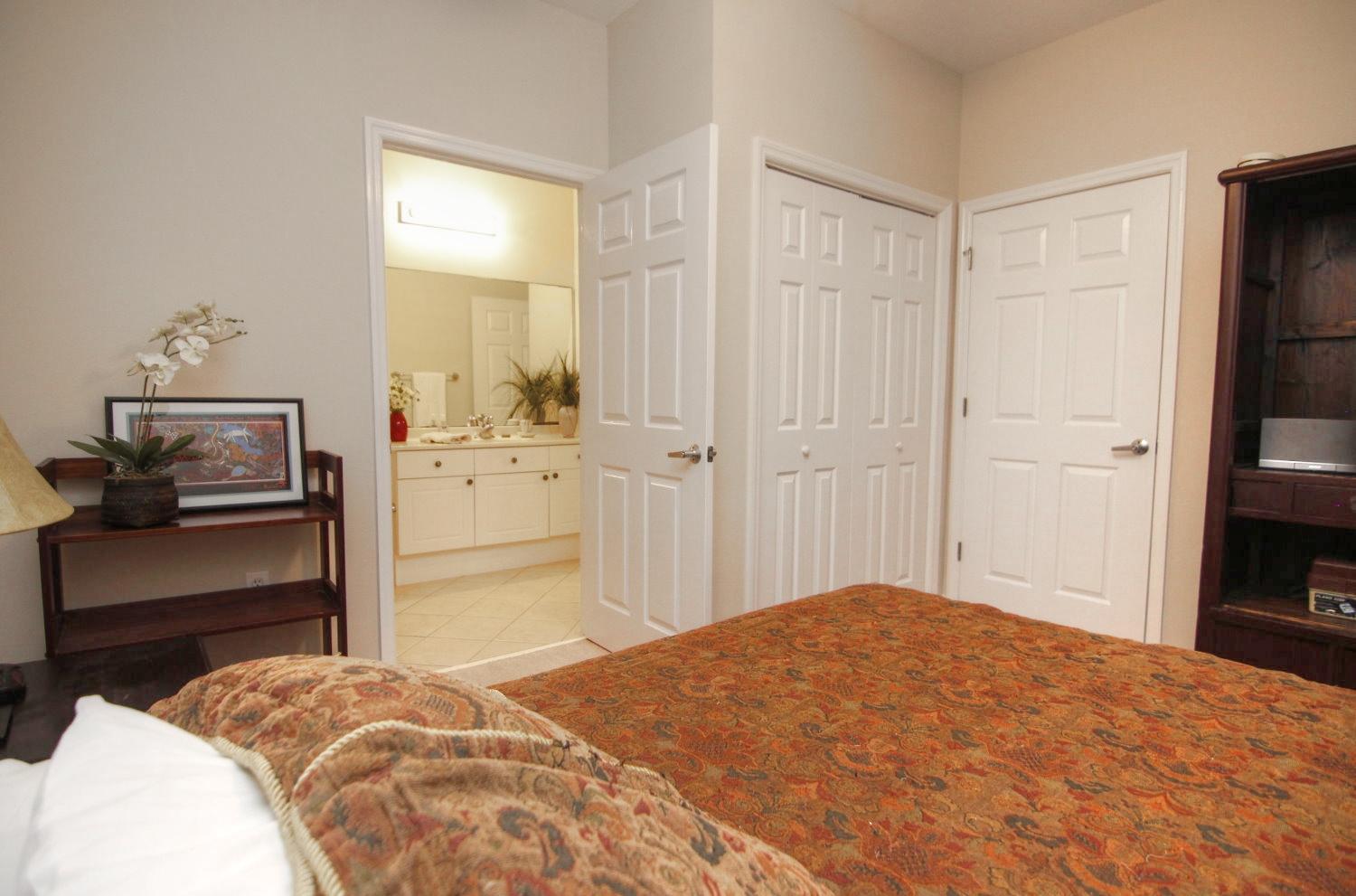 EMERALD WATERS - Residential