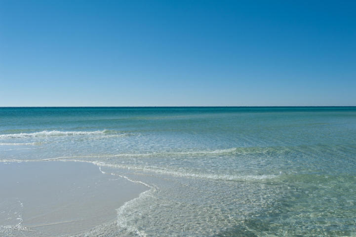 EMERALD WATERS - Residential