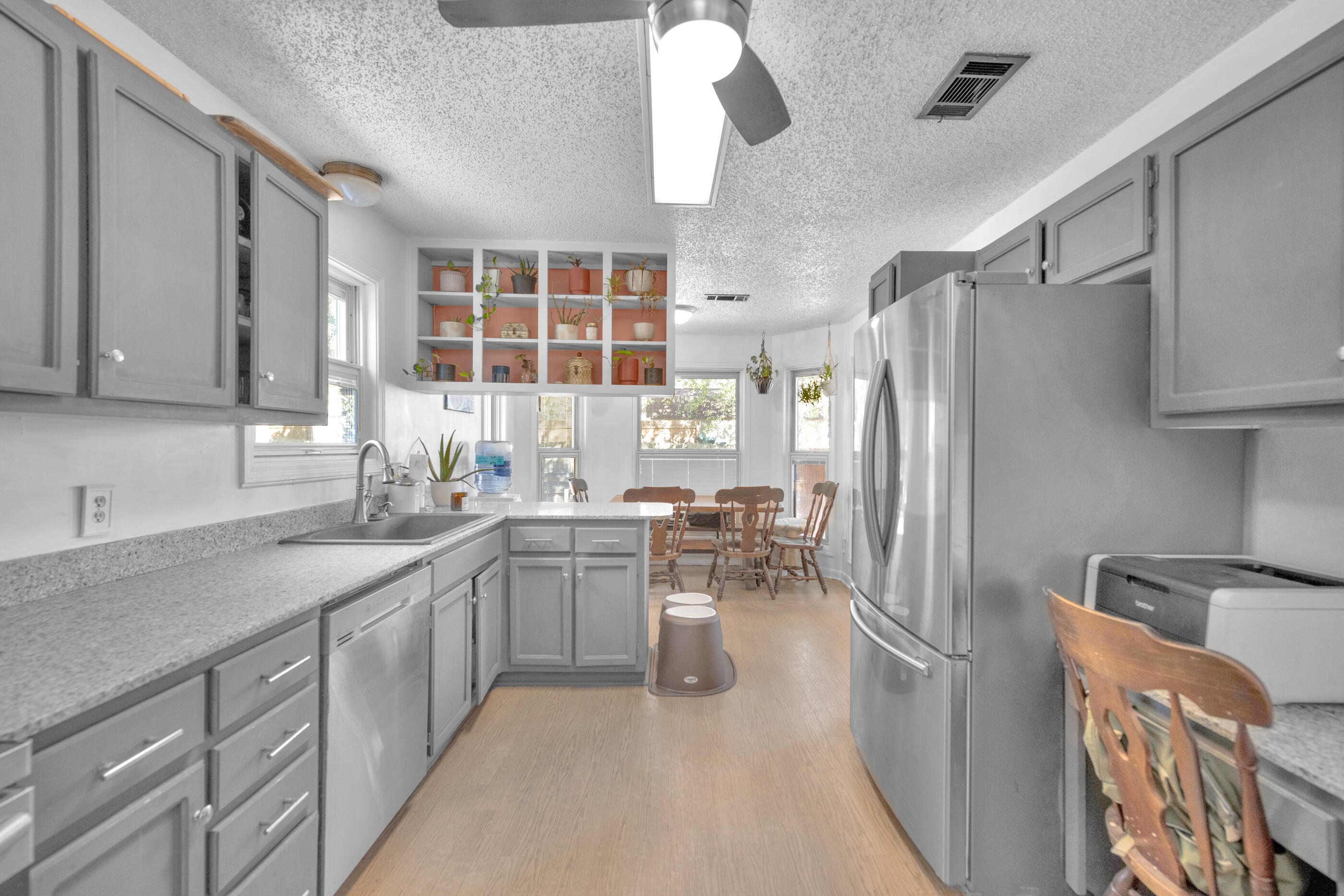 HOLLEY BY THE SEA - Residential