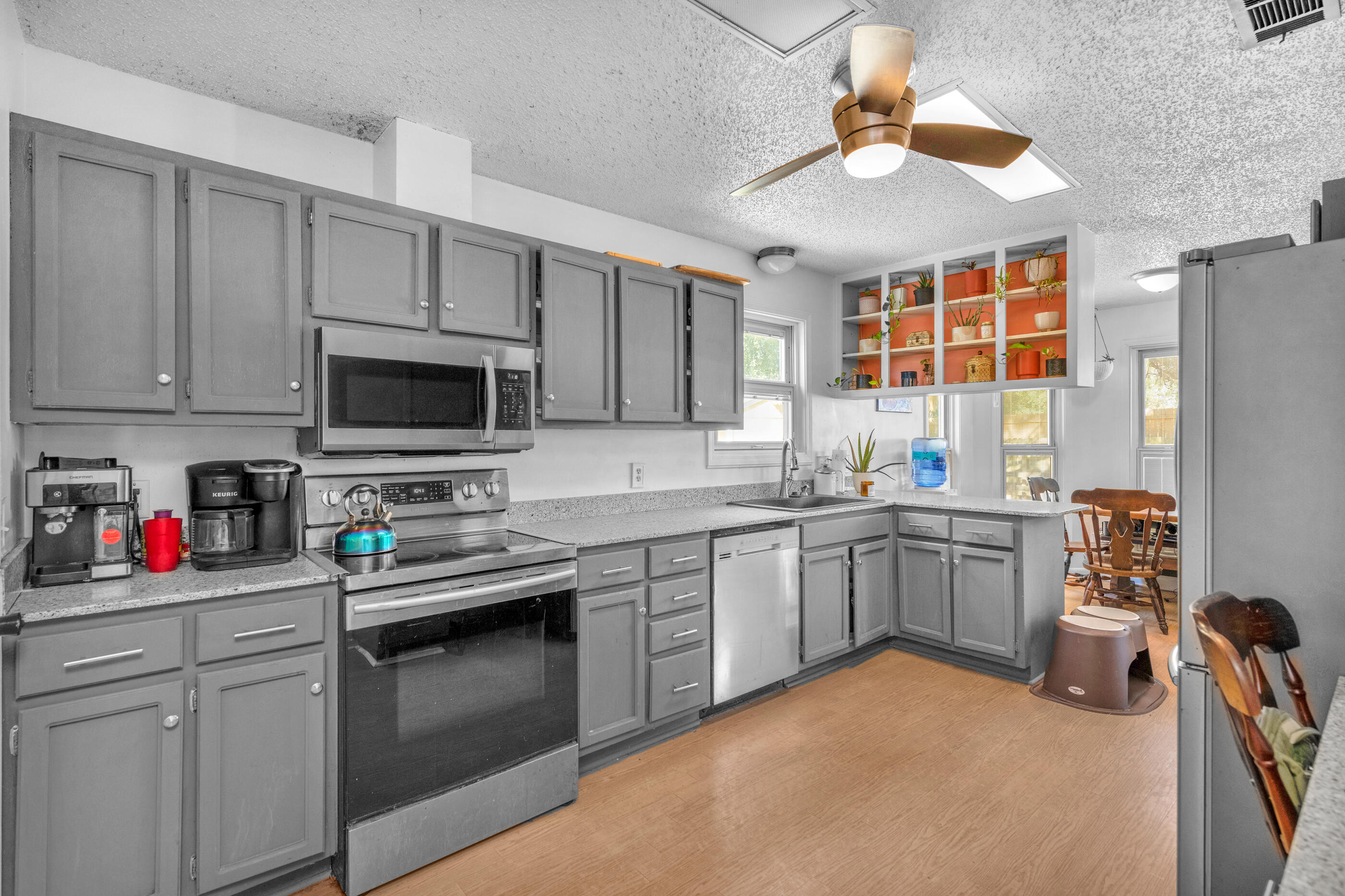 HOLLEY BY THE SEA - Residential