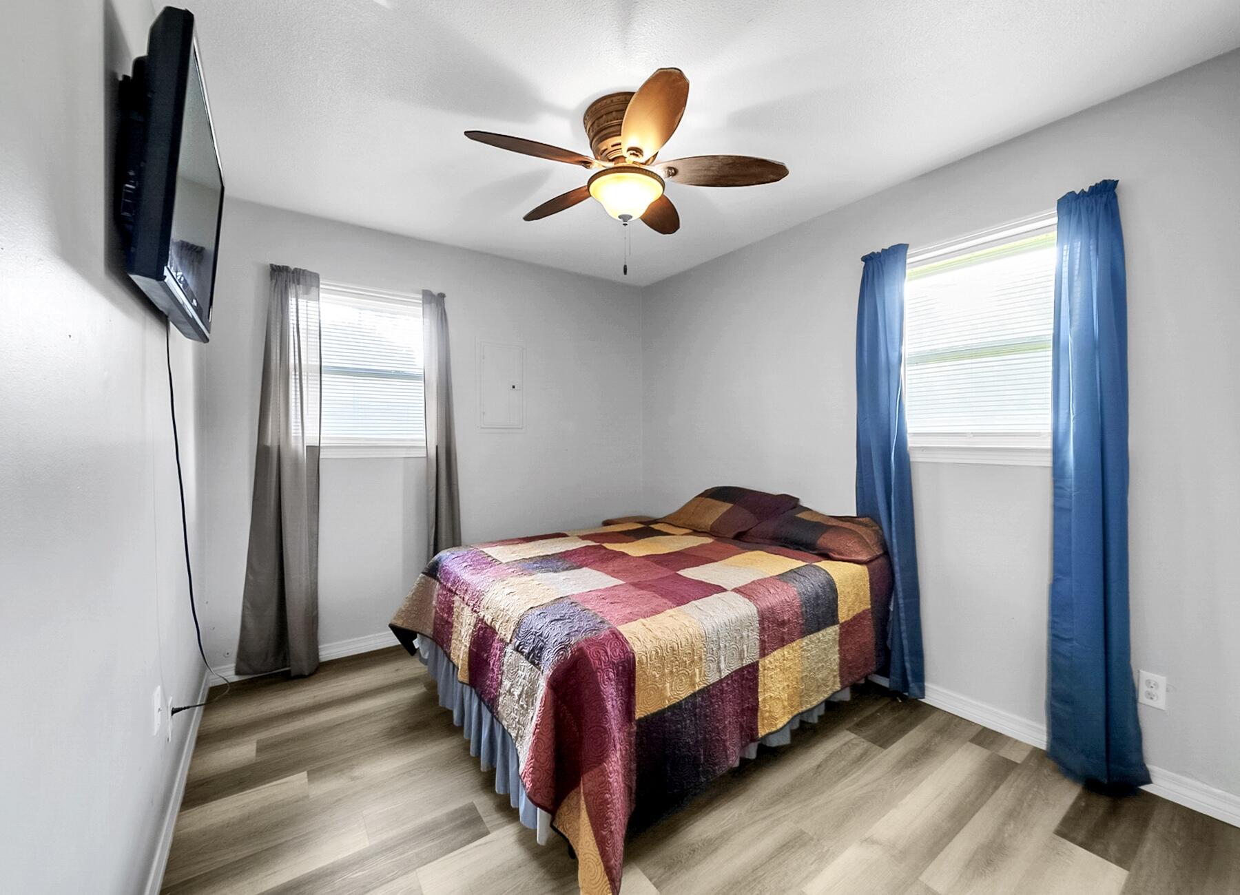 OAKLAND HEIGHTS - Residential
