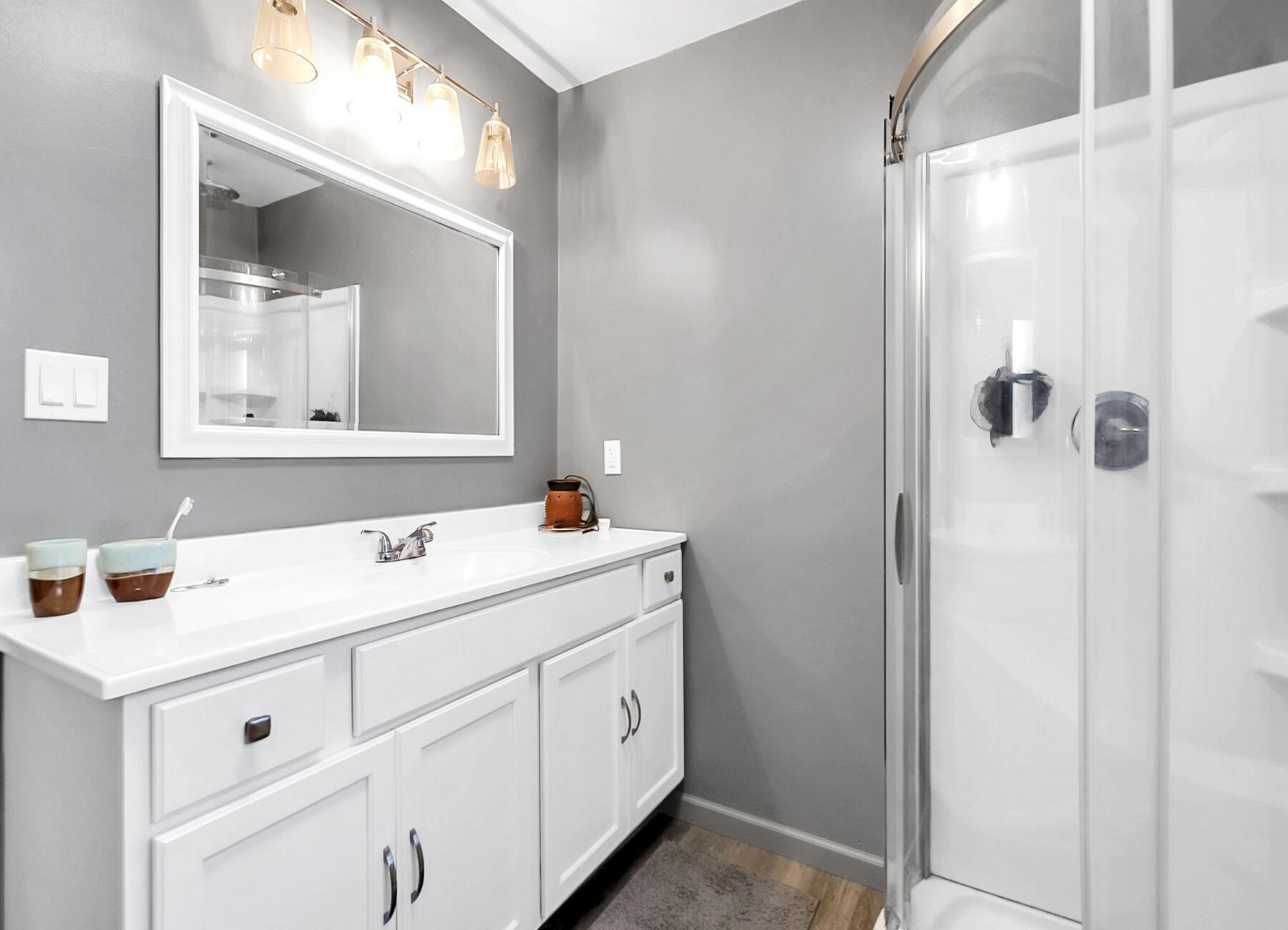 OAKLAND HEIGHTS - Residential