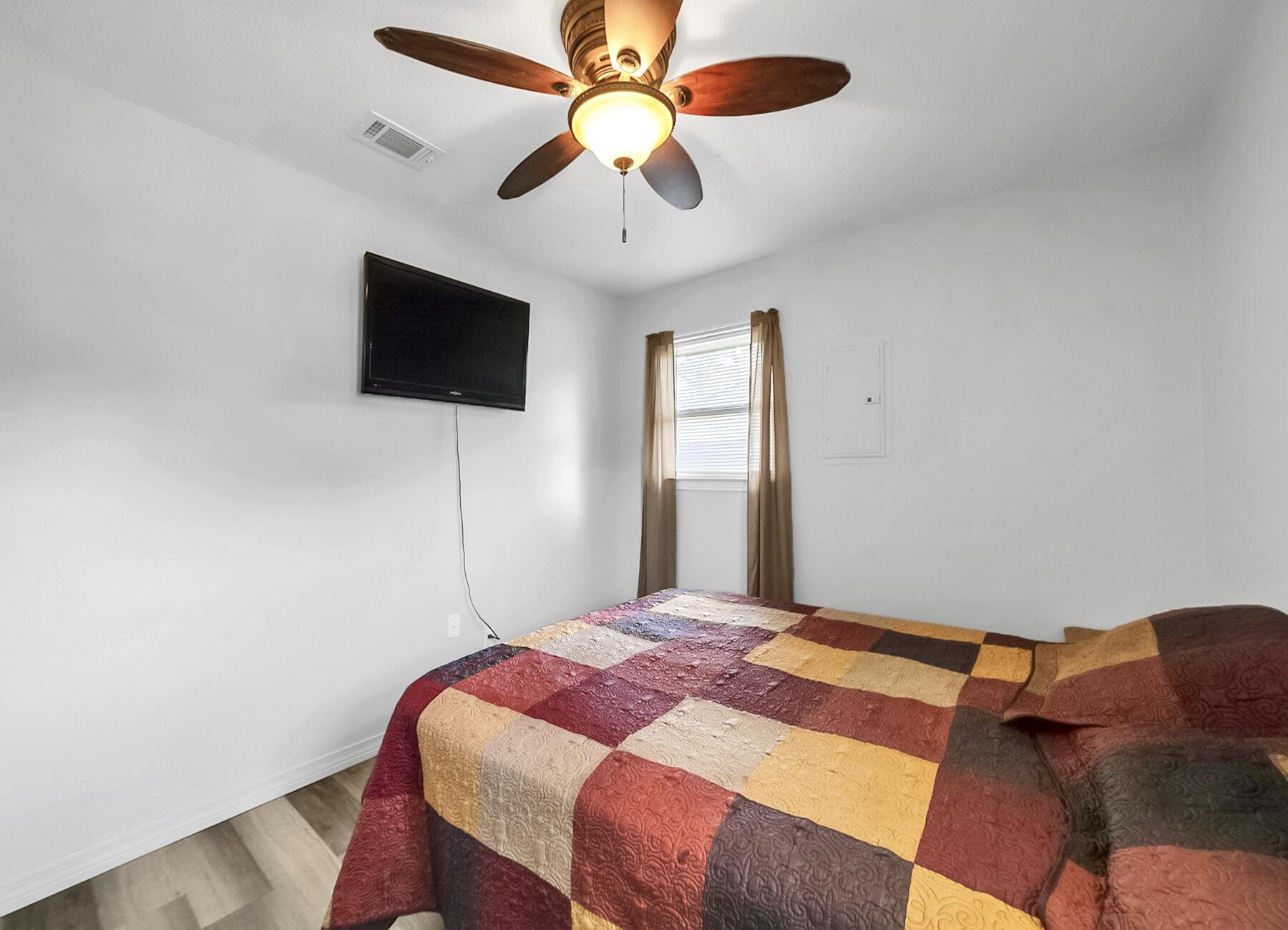 OAKLAND HEIGHTS - Residential