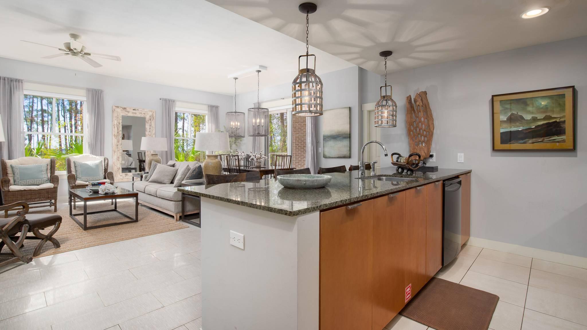BAHIA CONDO - Residential