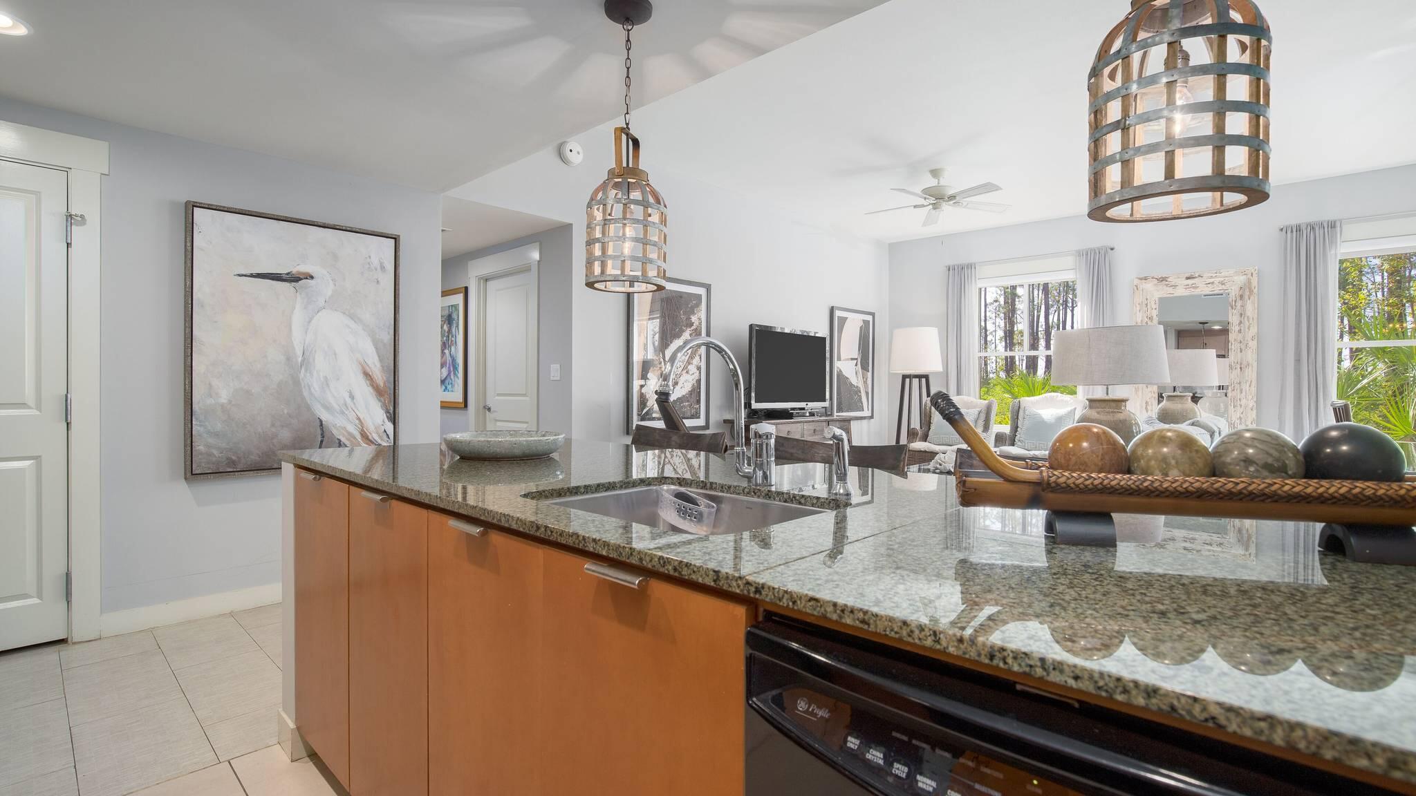 BAHIA CONDO - Residential
