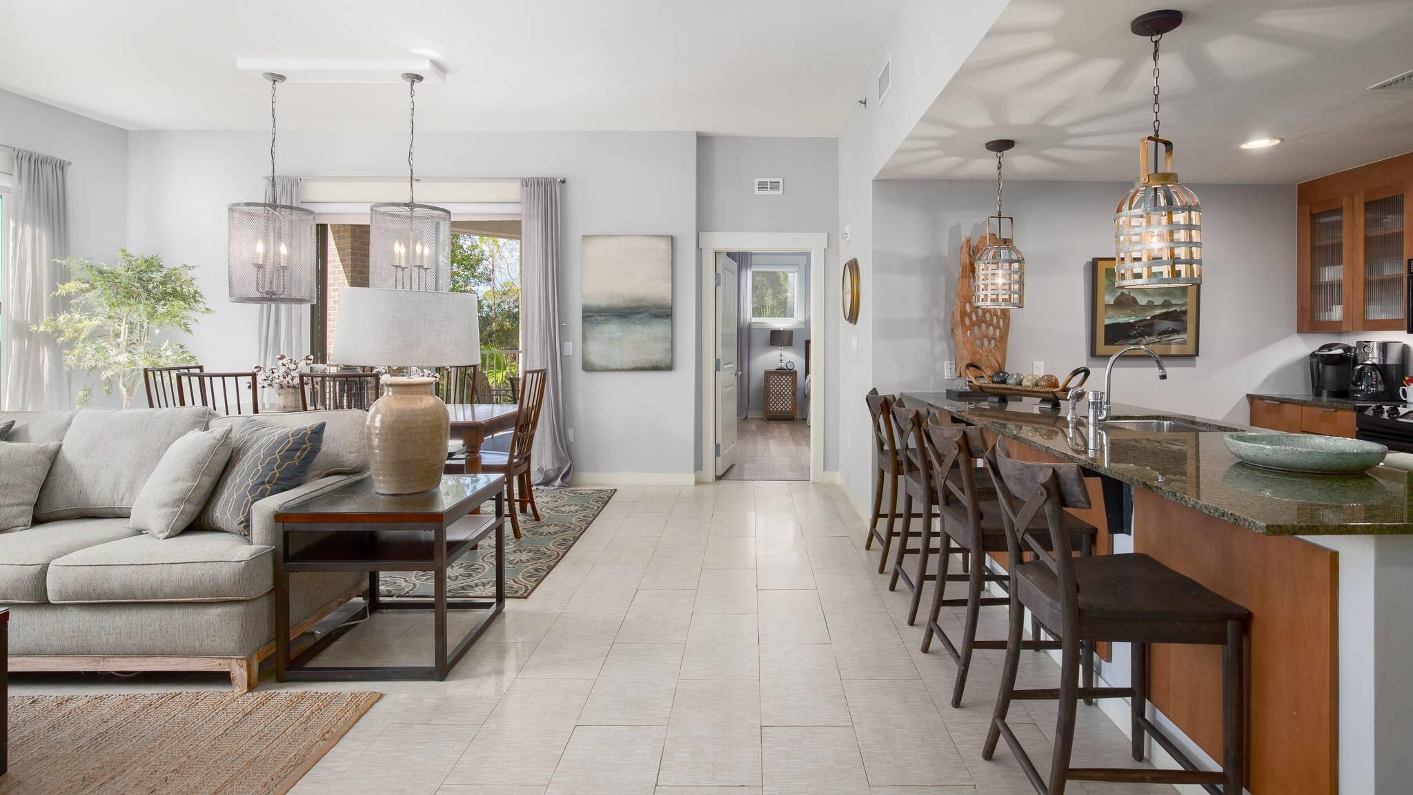 BAHIA CONDO - Residential