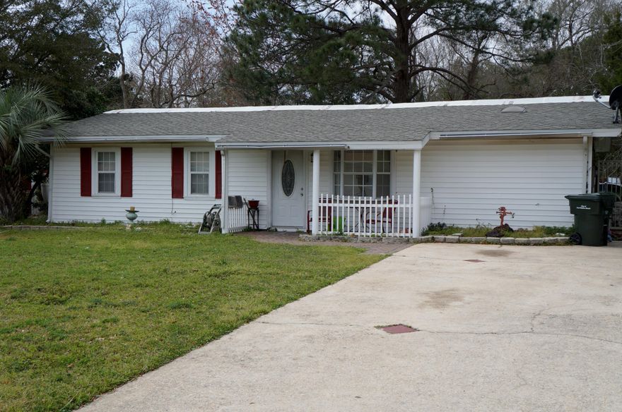 Residential Lot in the heart of Fort Walton Beach! Close to schools, shopping, restaurants, both Bases and, of course, the beach! Perfect location for your new home! The Existing Home on the property was Extensively Damaged Due to FIRE - Sold ''AS IS''. Sold for land value; No Value Attached to Building. Buyer to verify all measurements.