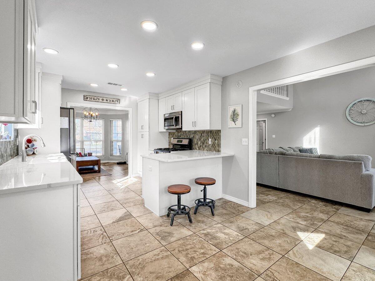 HARBOR BREEZE - Residential