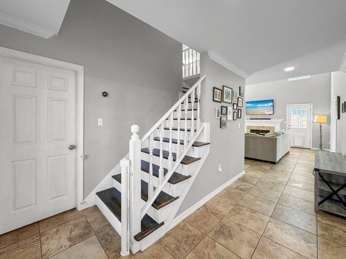 HARBOR BREEZE - Residential