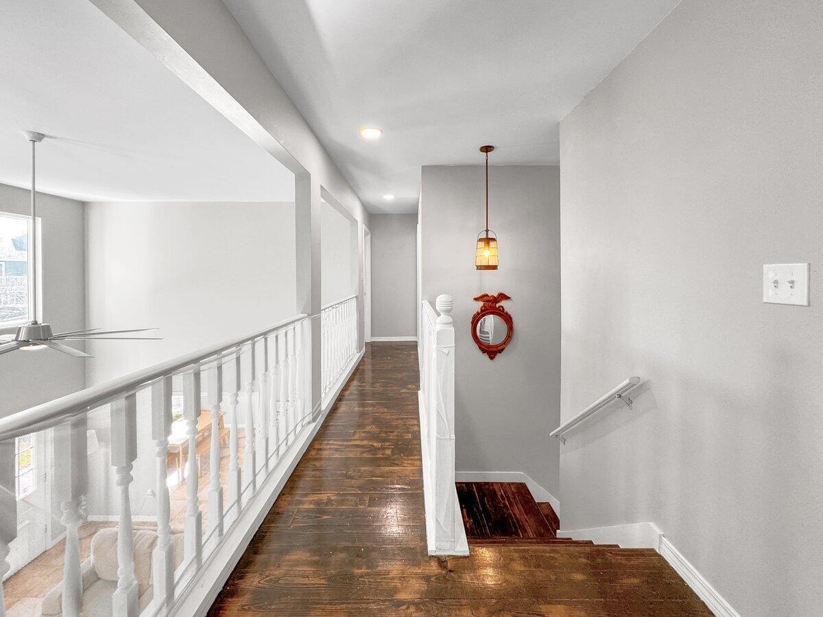 HARBOR BREEZE - Residential