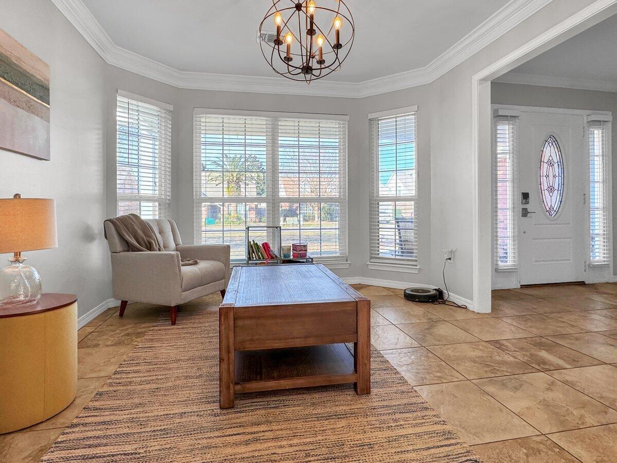 HARBOR BREEZE - Residential