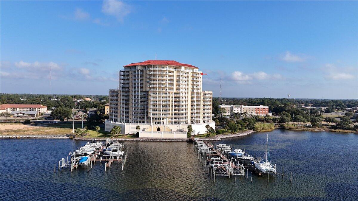 PRESIDIO YACHT CLUB - Residential