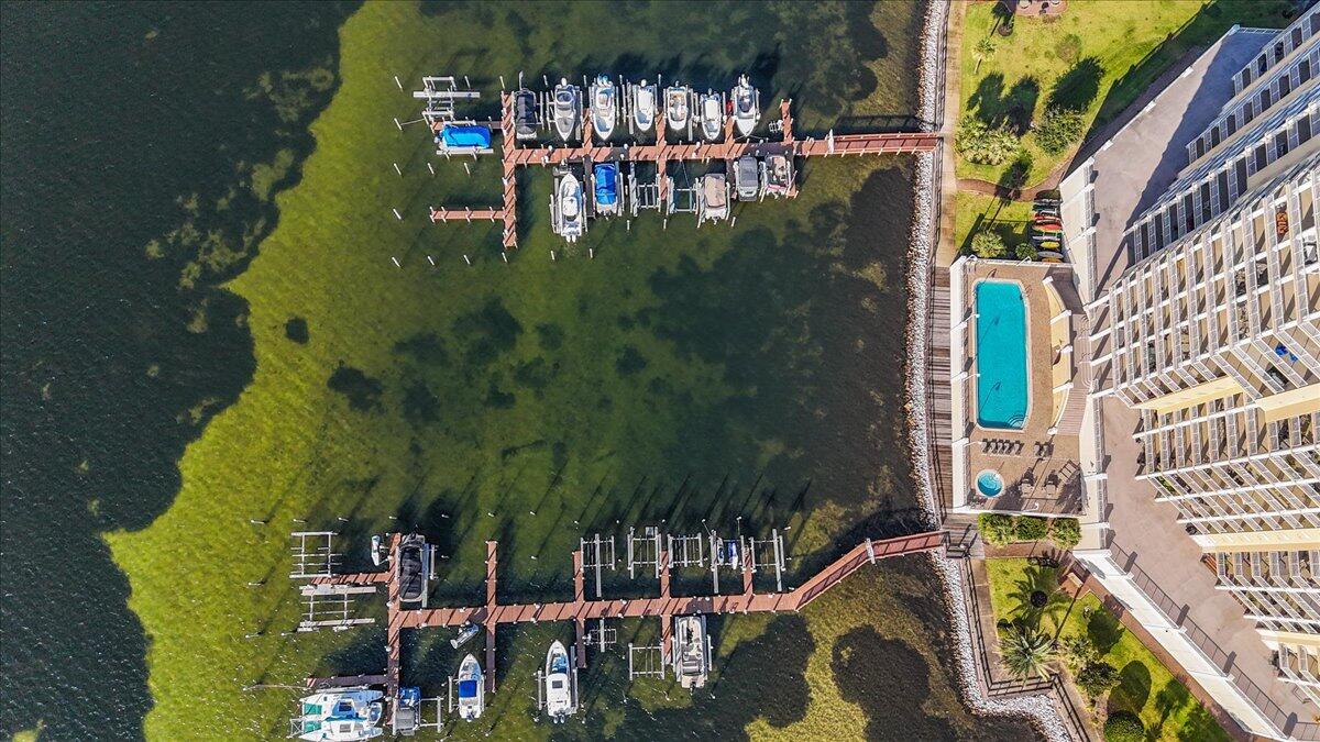 PRESIDIO YACHT CLUB - Residential