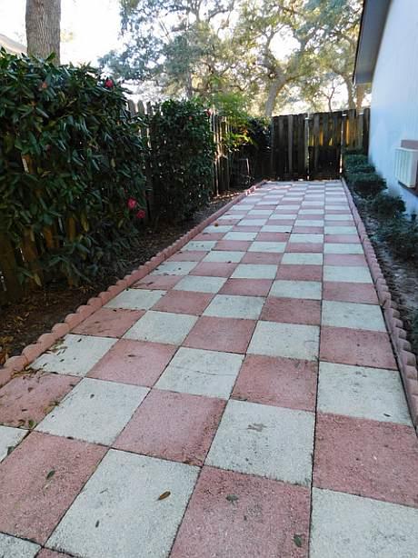 CARRIBEAN VILLAGE SOUTH UNIT 1, Lot 8, Block C - Residential