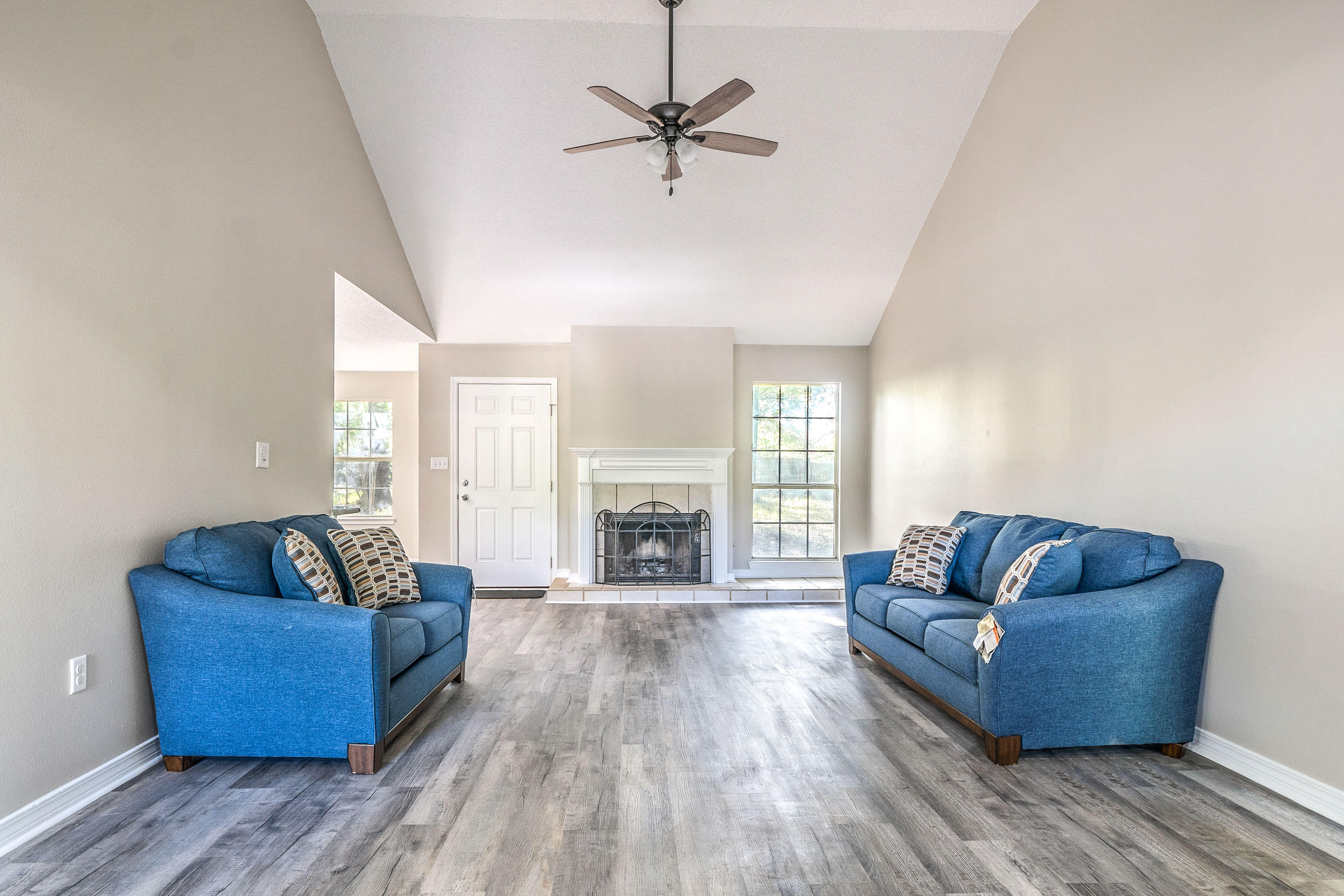 HOMESTEAD MANOR S/D - Residential