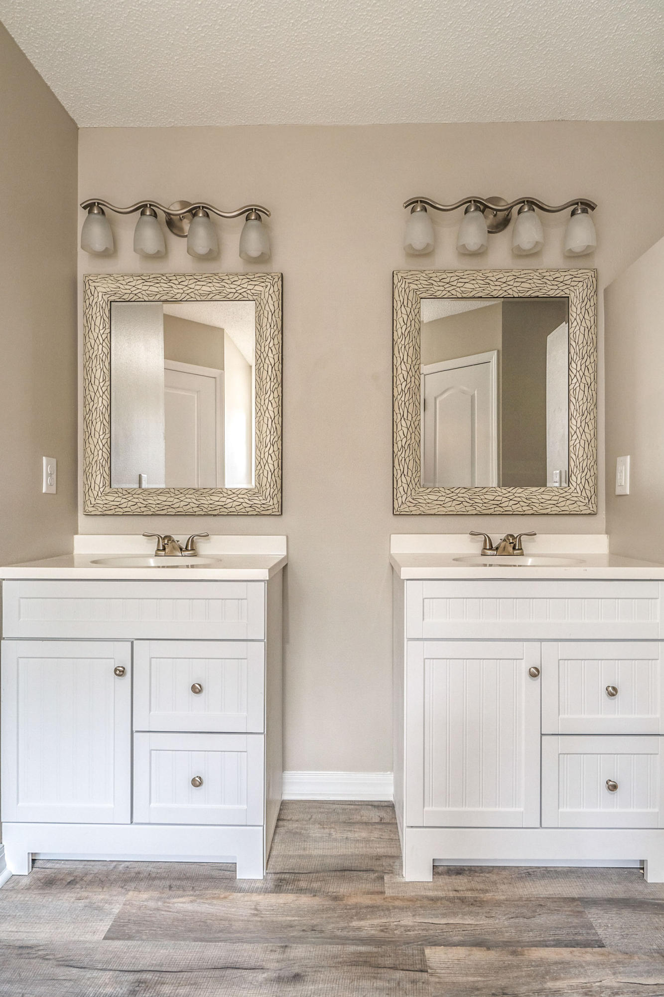 HOMESTEAD MANOR S/D - Residential