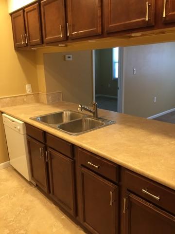 FAIR OAKS VILLAGE CONDO Bldg C Unit 5 - Residential Lease