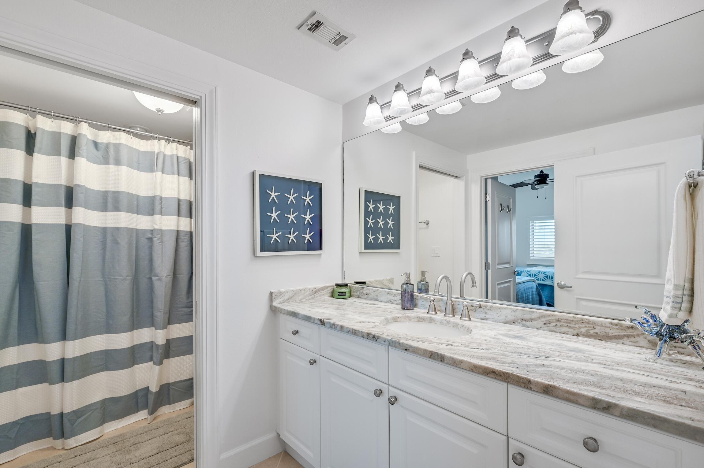 HARBOR LANDING - Residential