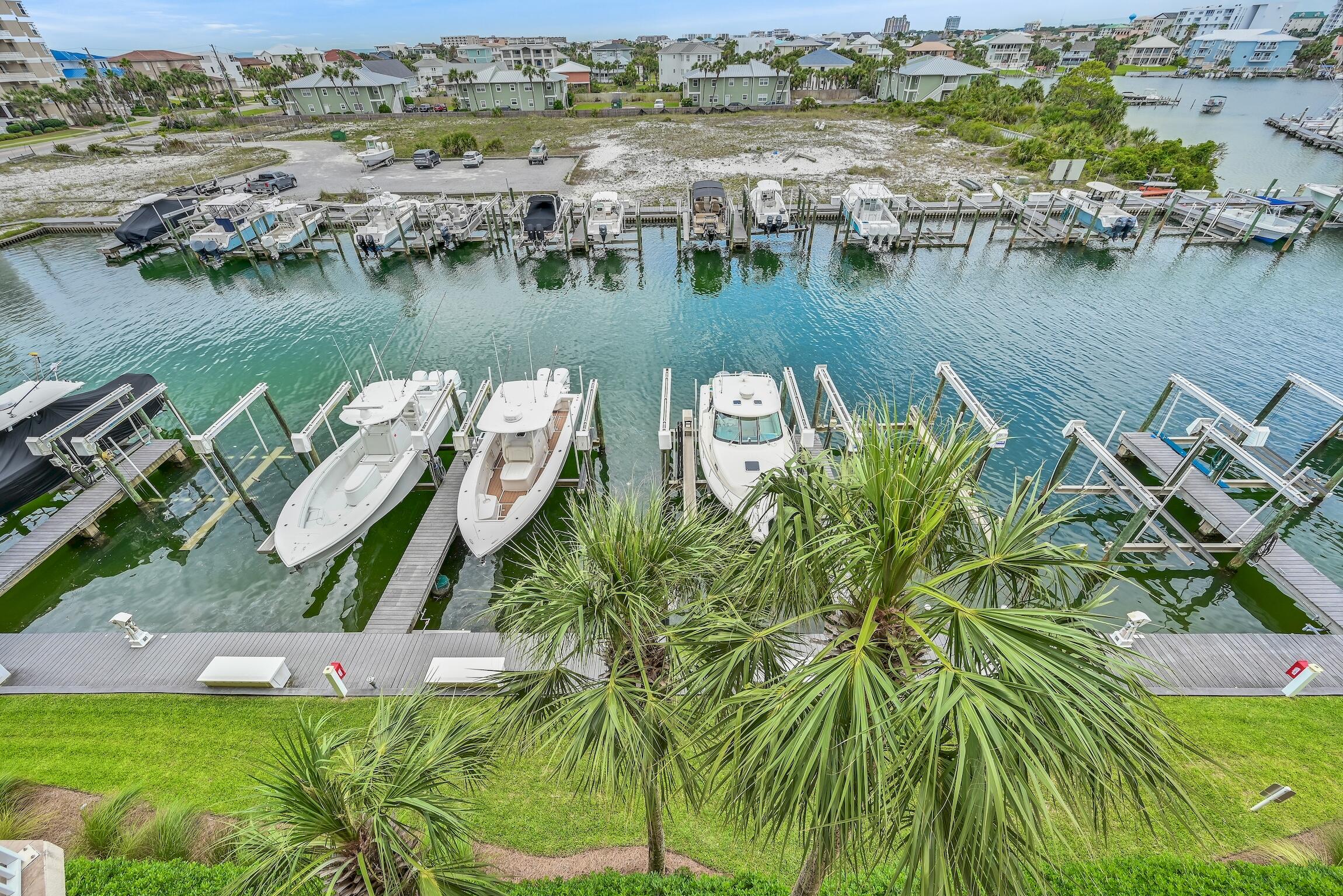 HARBOR LANDING - Residential