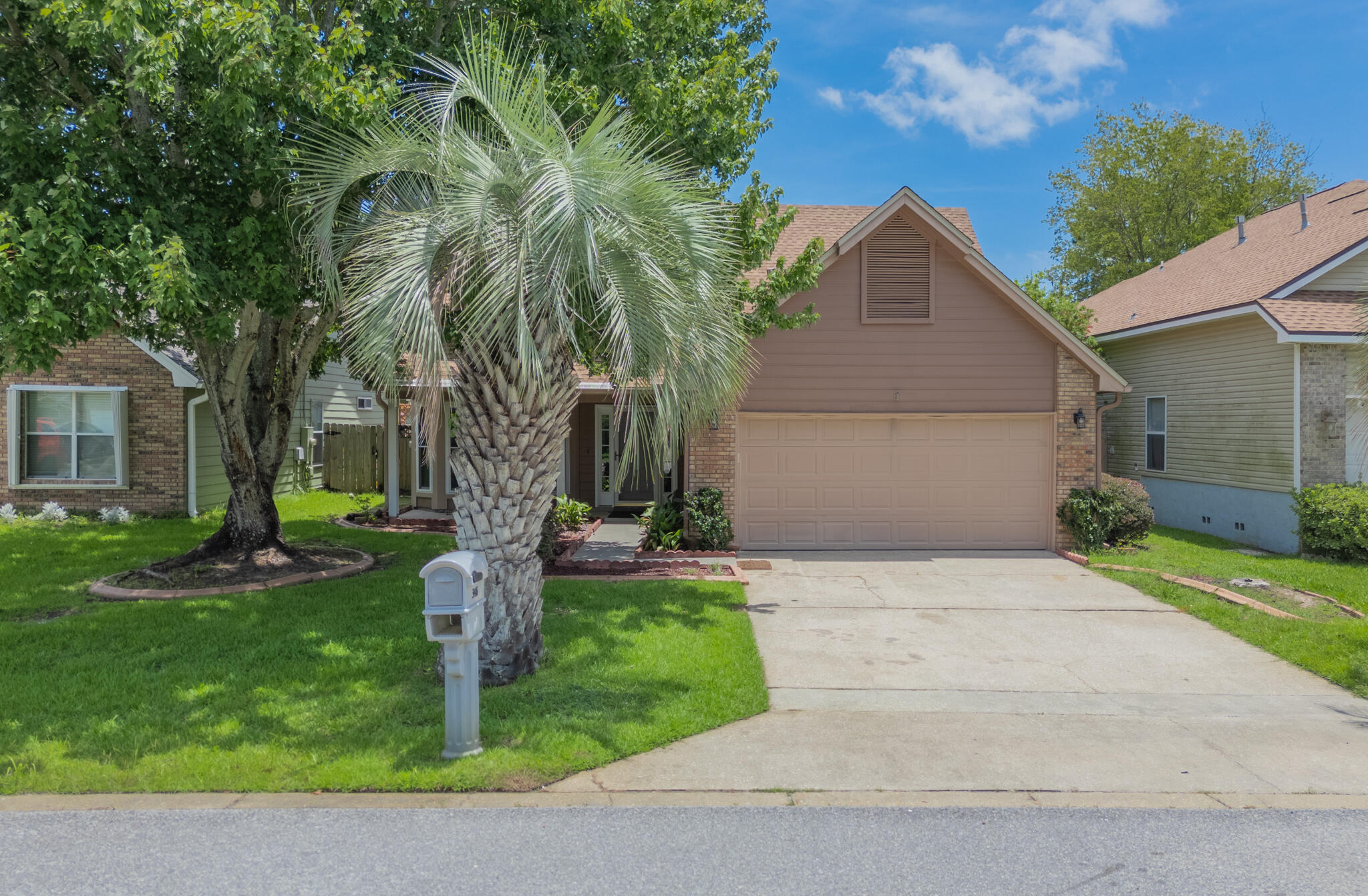 BROOKWOOD - Residential