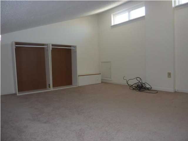 COMMODORE'S LANDING - Residential Lease