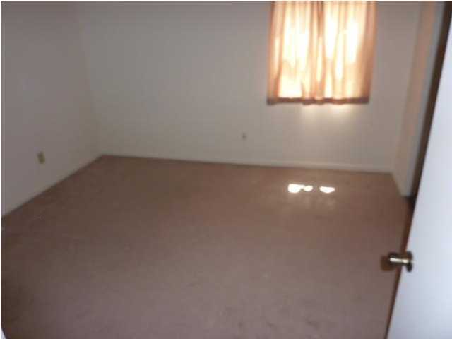 COMMODORE'S LANDING - Residential Lease