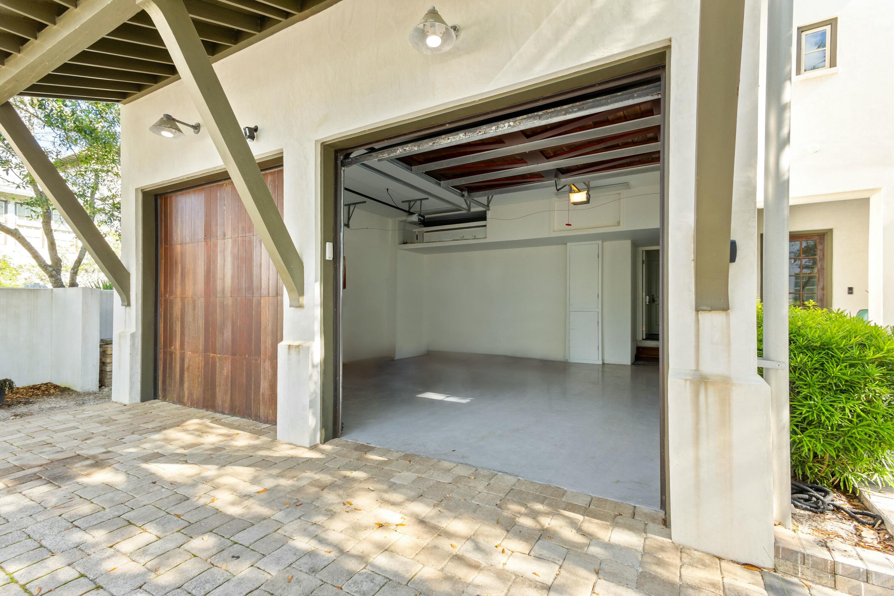 SEANEST VILLAGE - Residential