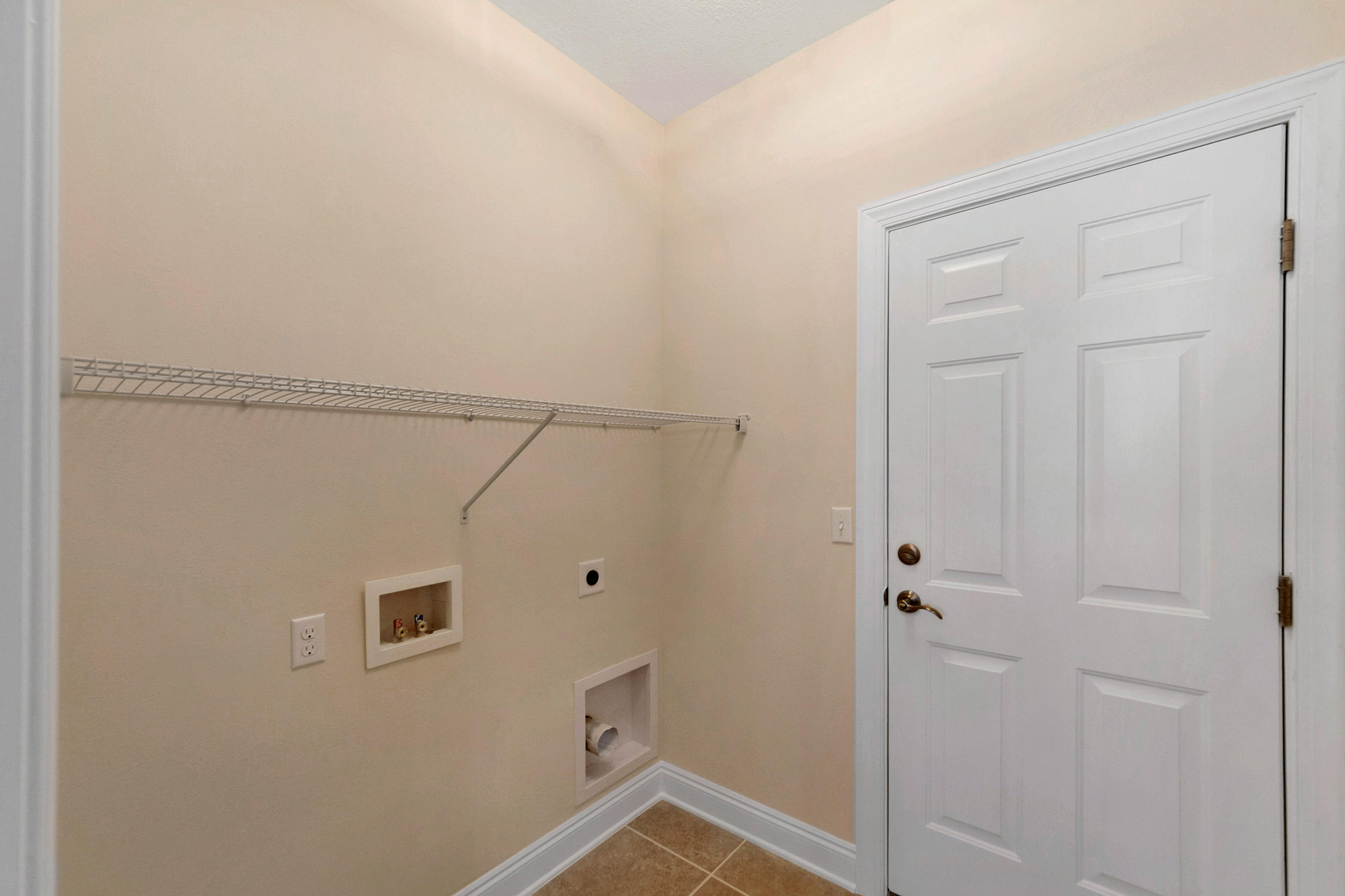 CROSS CREEK - Residential