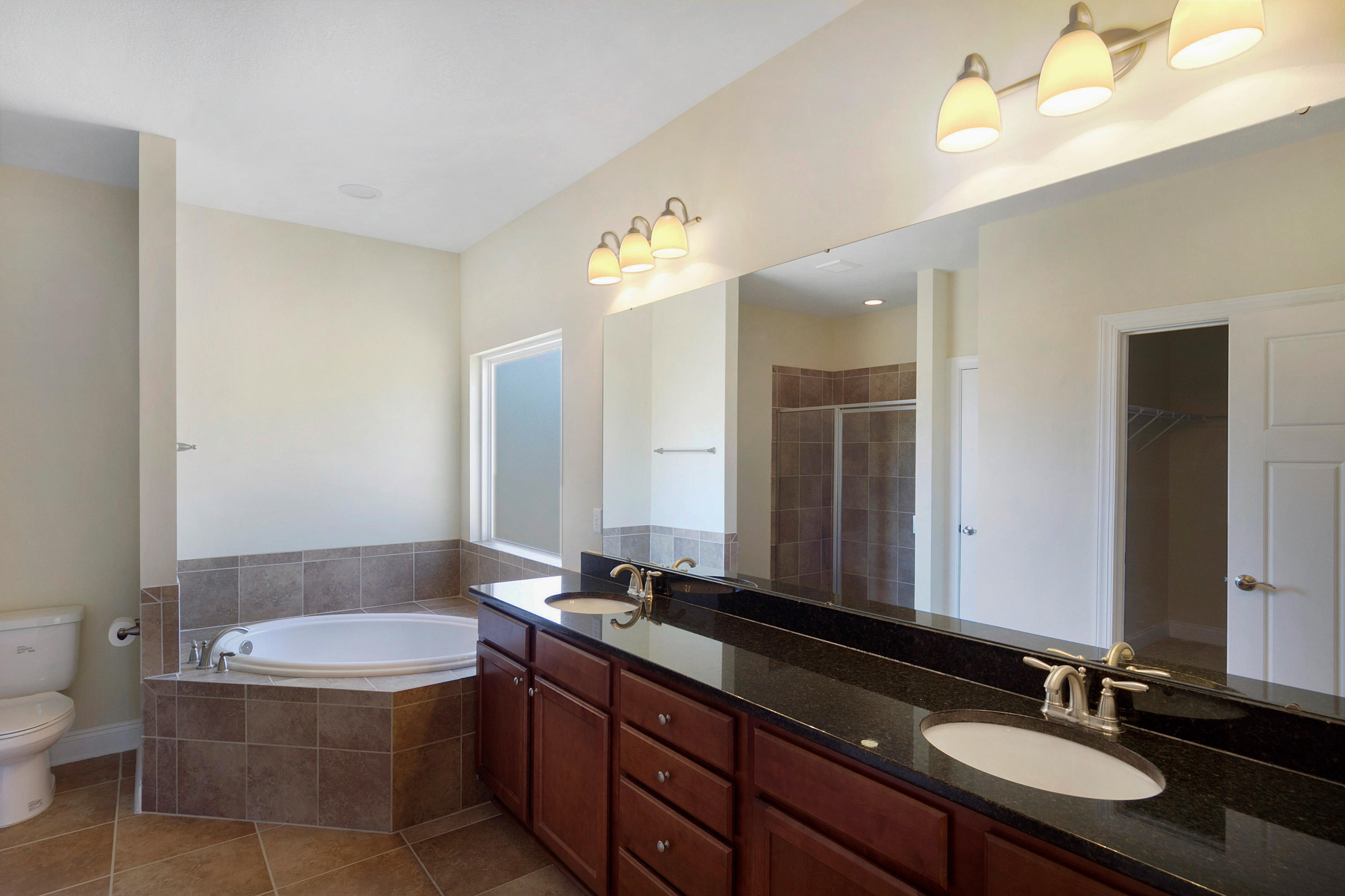 CROSS CREEK - Residential