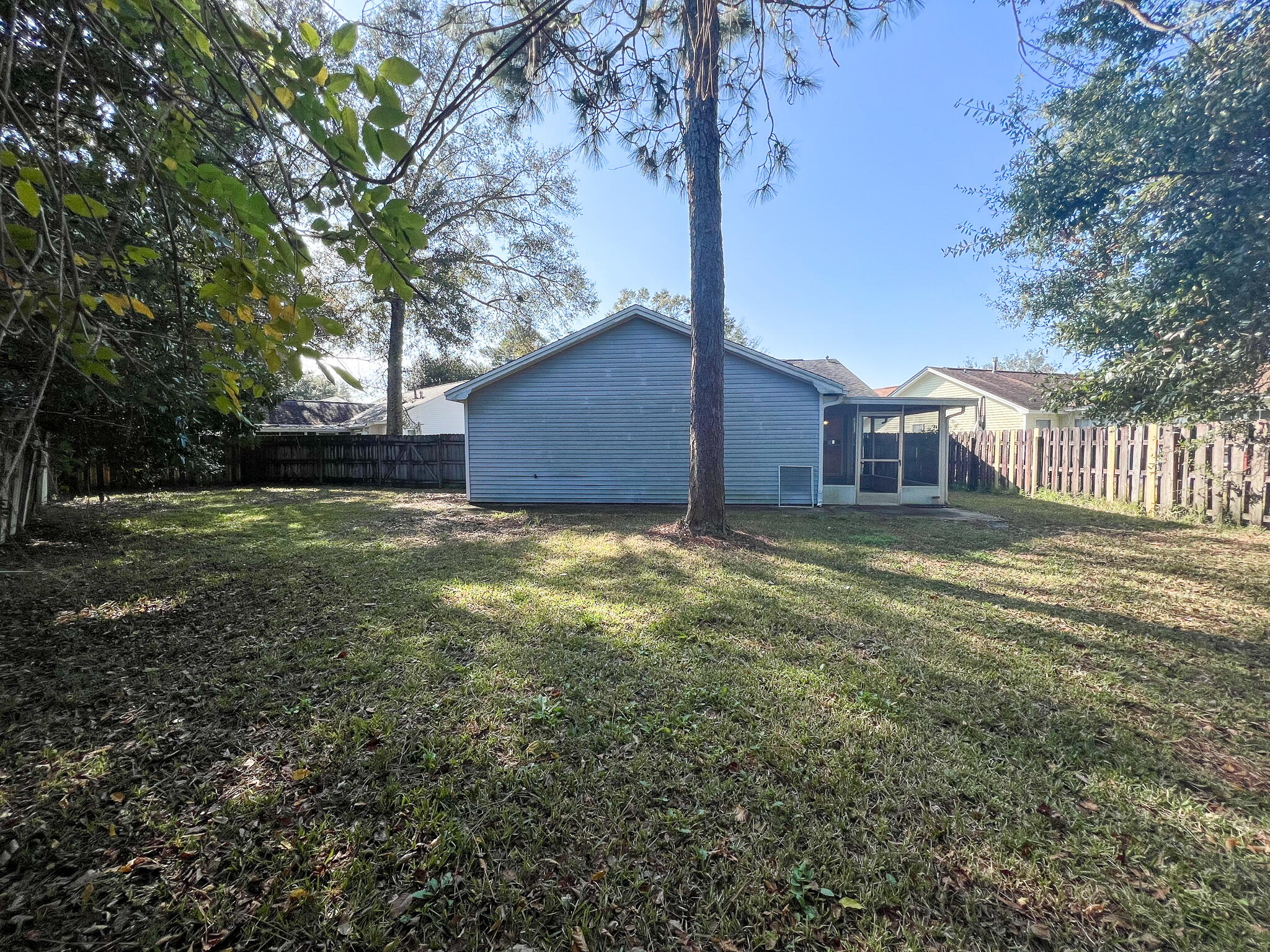 BLUE PINE VILLAGE PH 1 - Residential