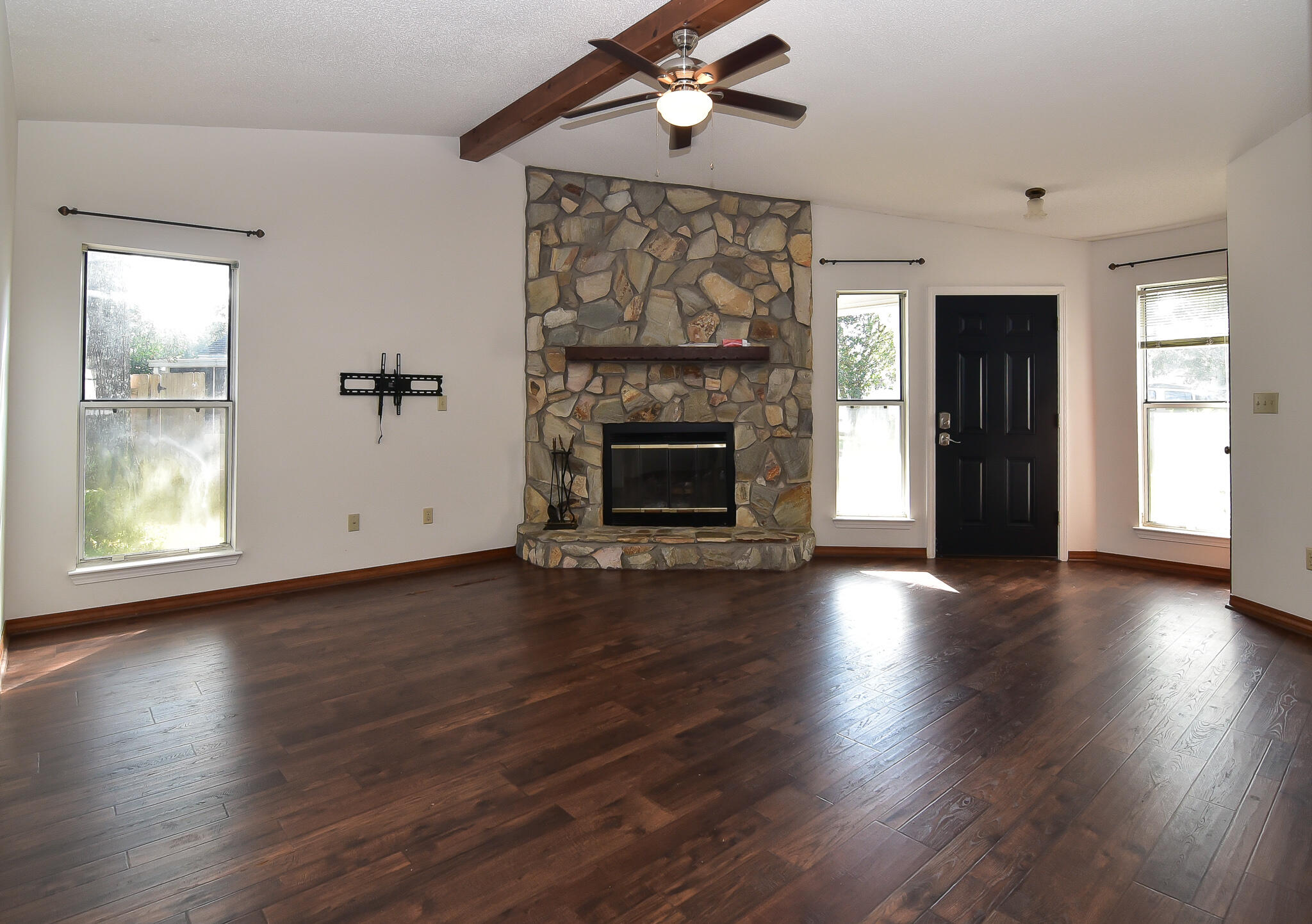 BLUE PINE VILLAGE PH 1 - Residential