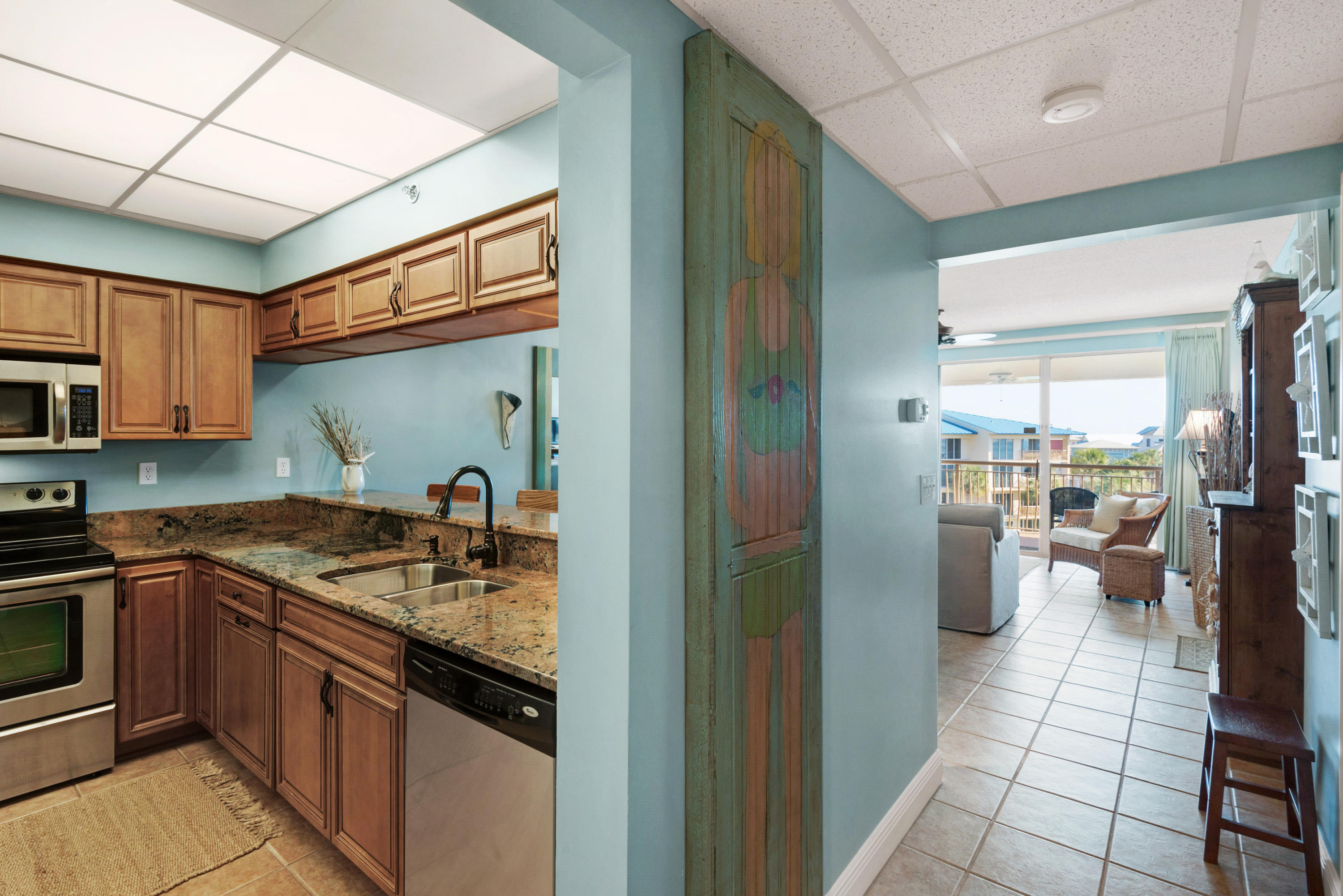 HIGH POINTE RESORT CONDO - Residential