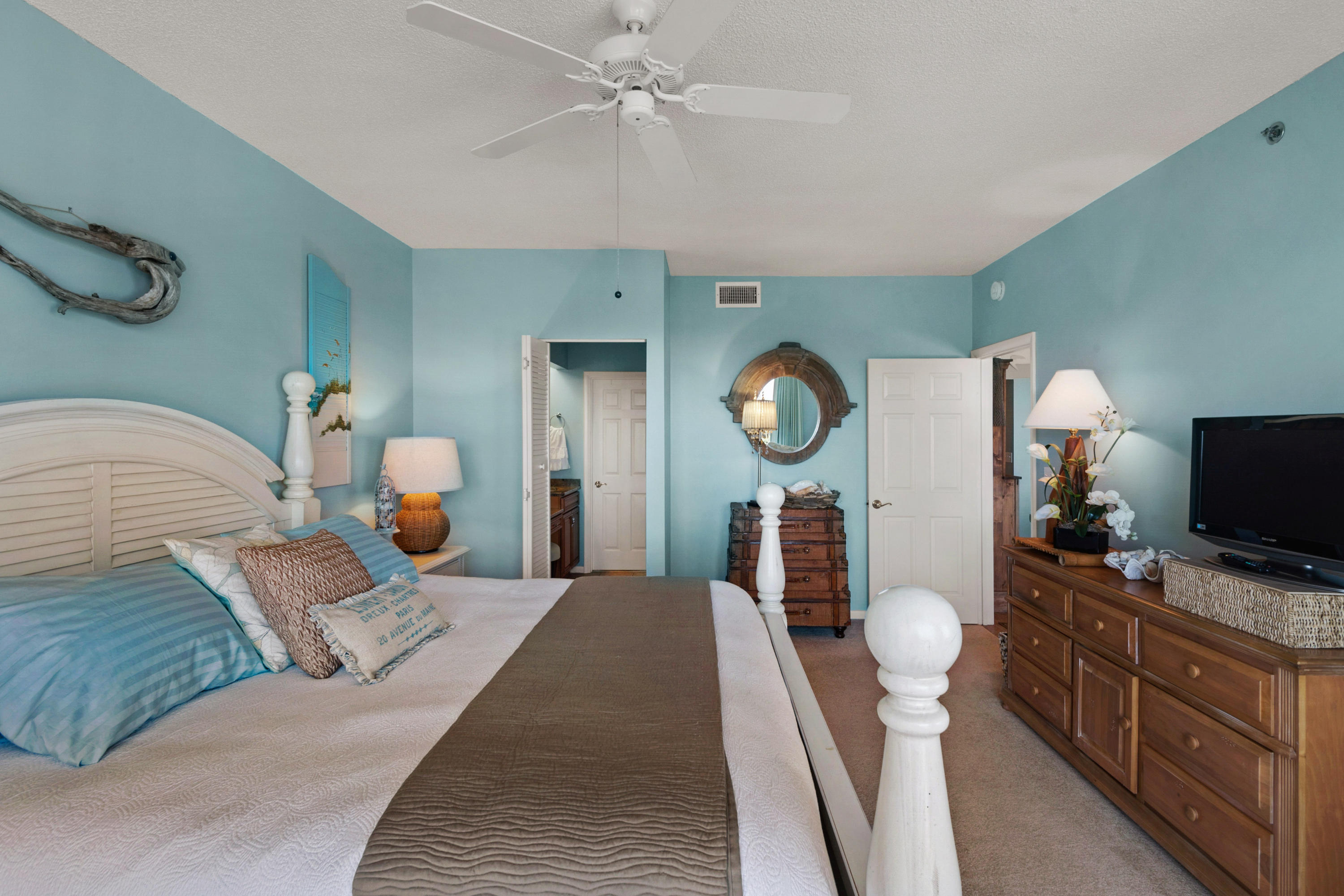 HIGH POINTE RESORT CONDO - Residential